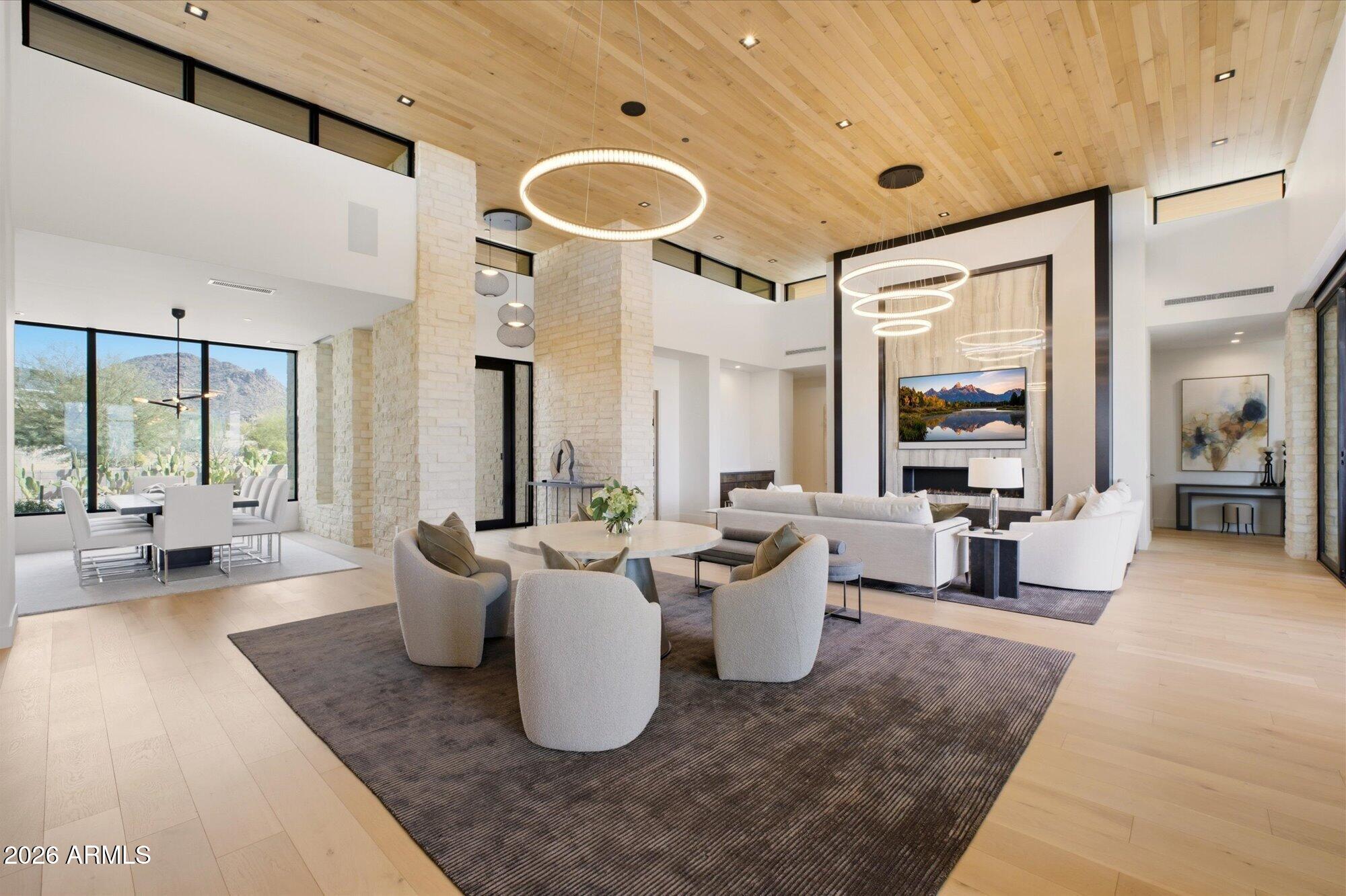 Scottsdale, Arizona, 85255, United States, 4 Bedrooms Bedrooms, ,6 BathroomsBathrooms,Residential,Active,2025965