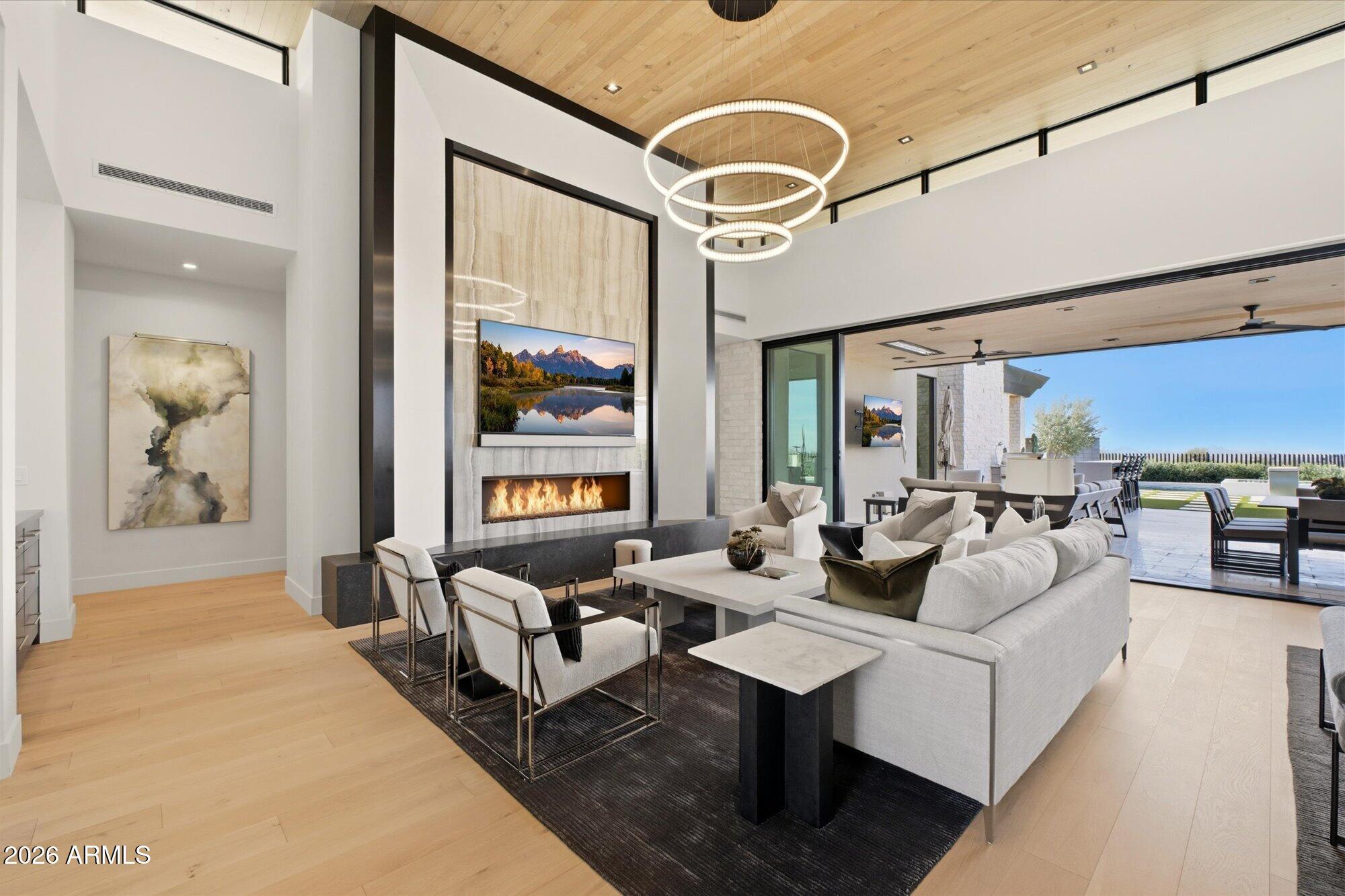 Scottsdale, Arizona, 85255, United States, 4 Bedrooms Bedrooms, ,6 BathroomsBathrooms,Residential,Active,2025965