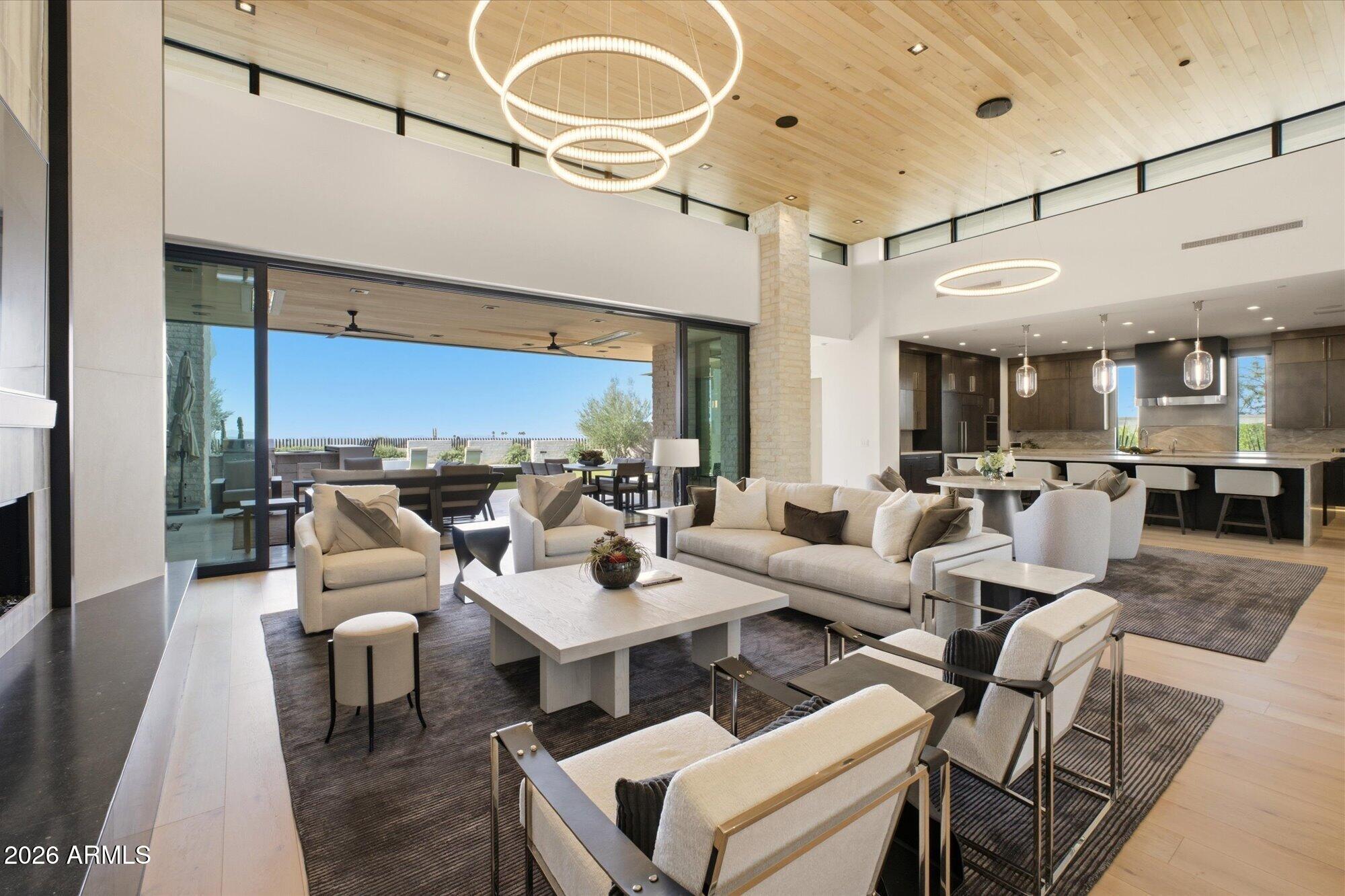 Scottsdale, Arizona, 85255, United States, 4 Bedrooms Bedrooms, ,6 BathroomsBathrooms,Residential,Active,2025965