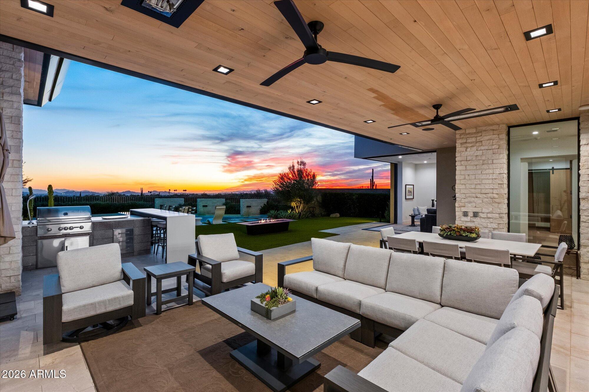 Scottsdale, Arizona, 85255, United States, 4 Bedrooms Bedrooms, ,6 BathroomsBathrooms,Residential,Active,2025965