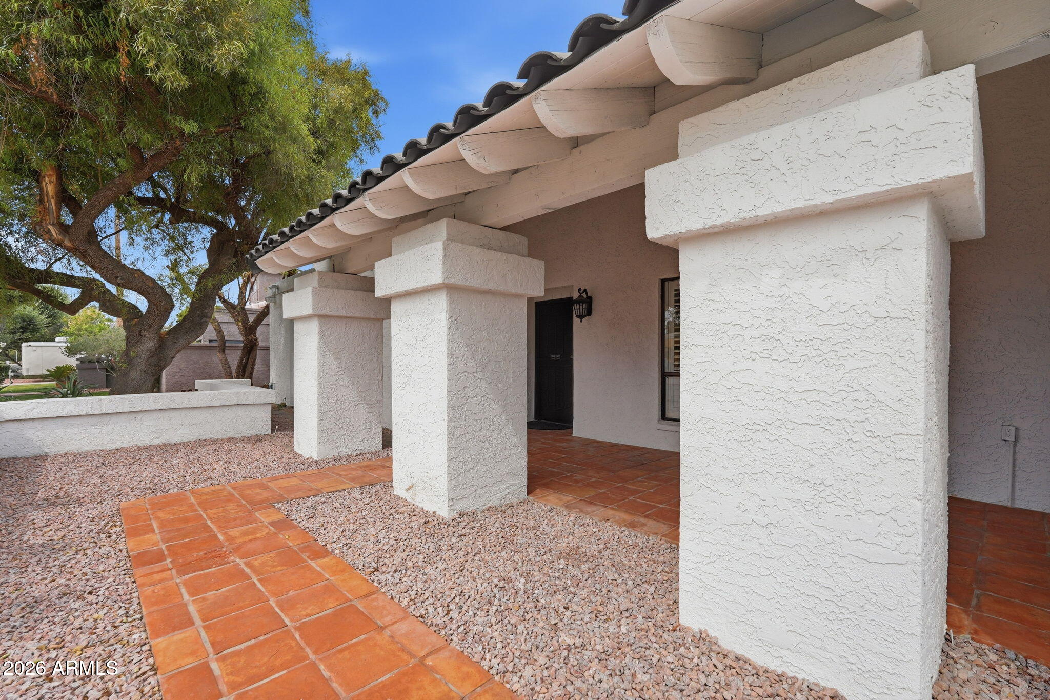 8415 S Kachina Dr Drive