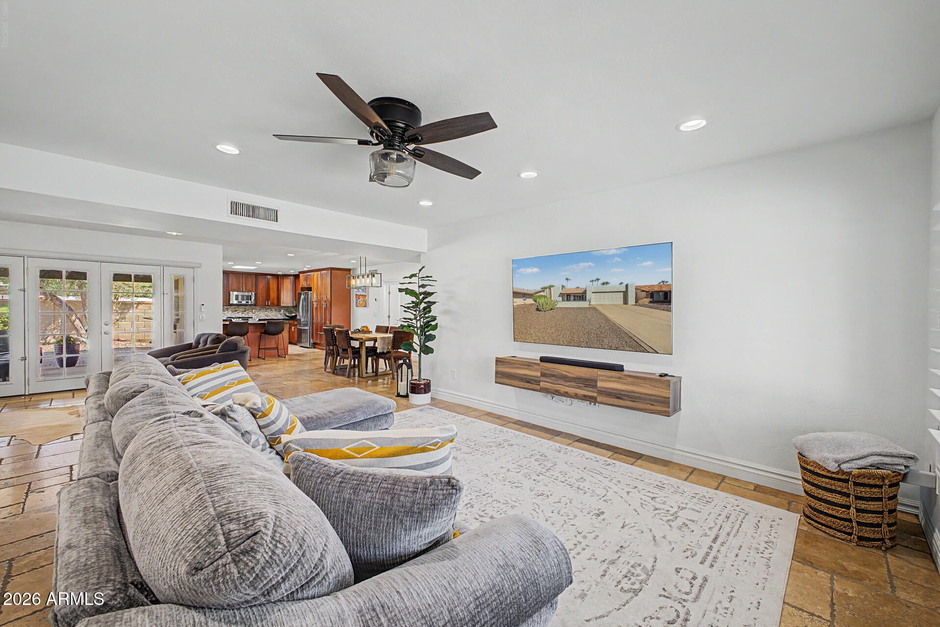 8633 E SAN ALFREDO Drive