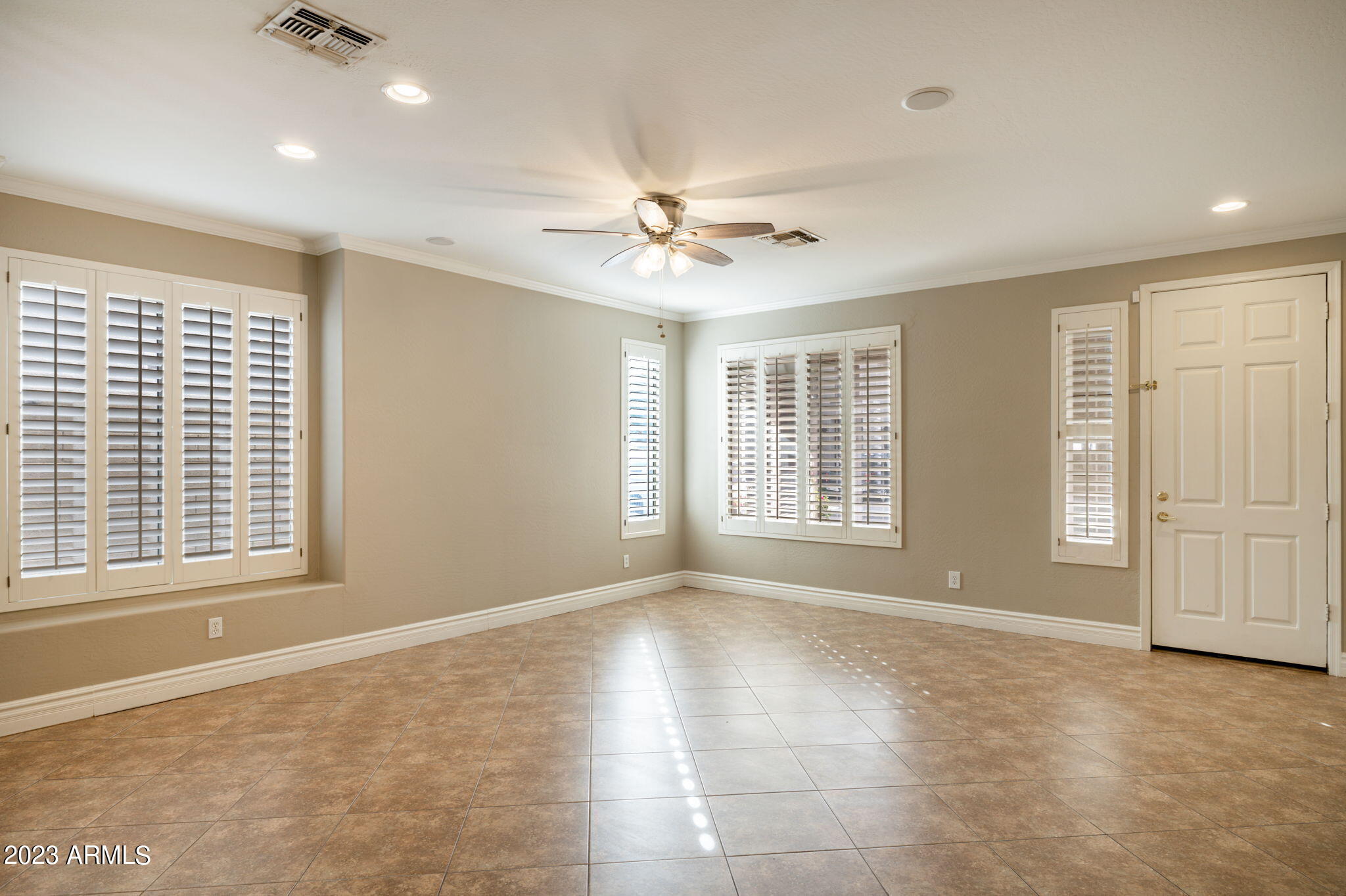 3338 W Hemingway Lane