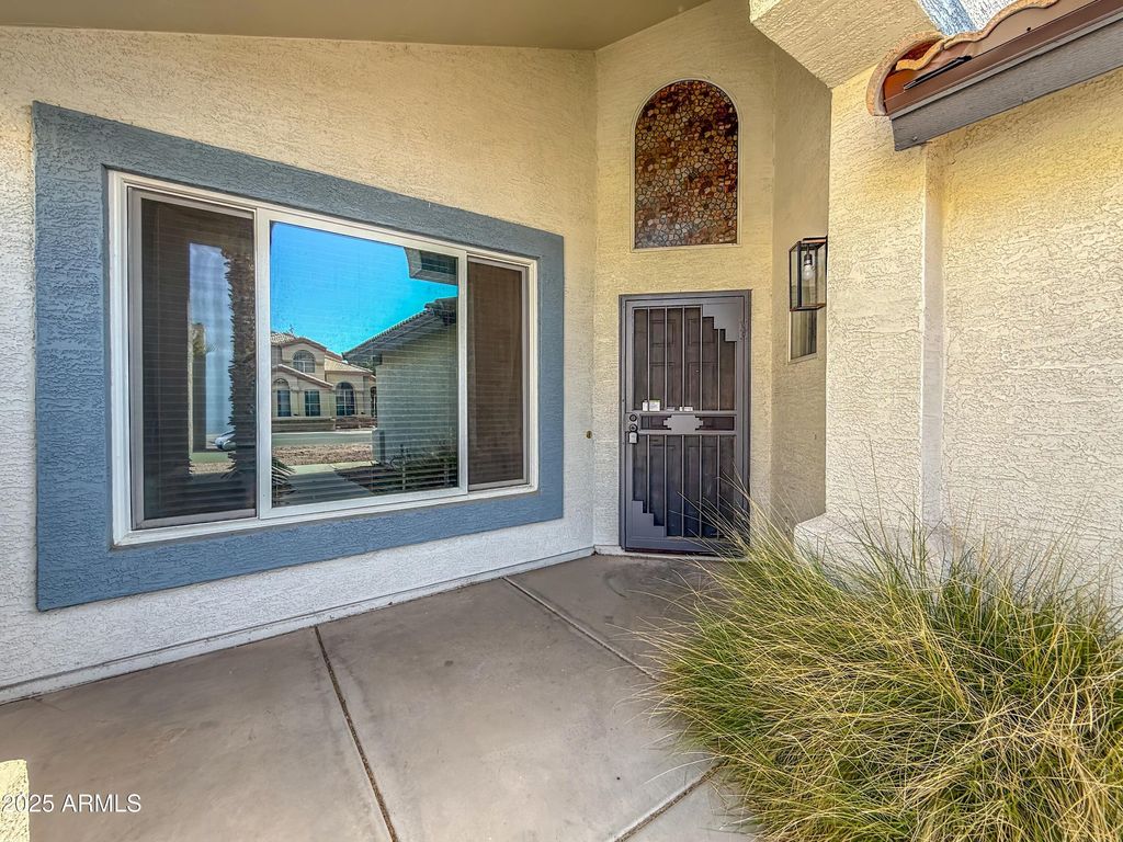 Photo of 1100 W Glenmere Drive, Chandler, AZ 85224 (MLS # 6915951)