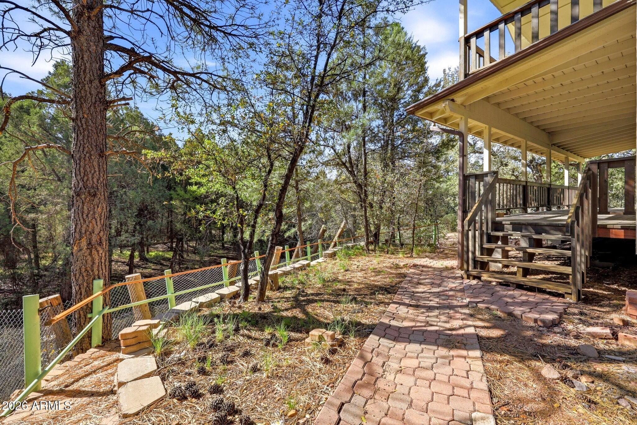 449 W Elk Song Trail