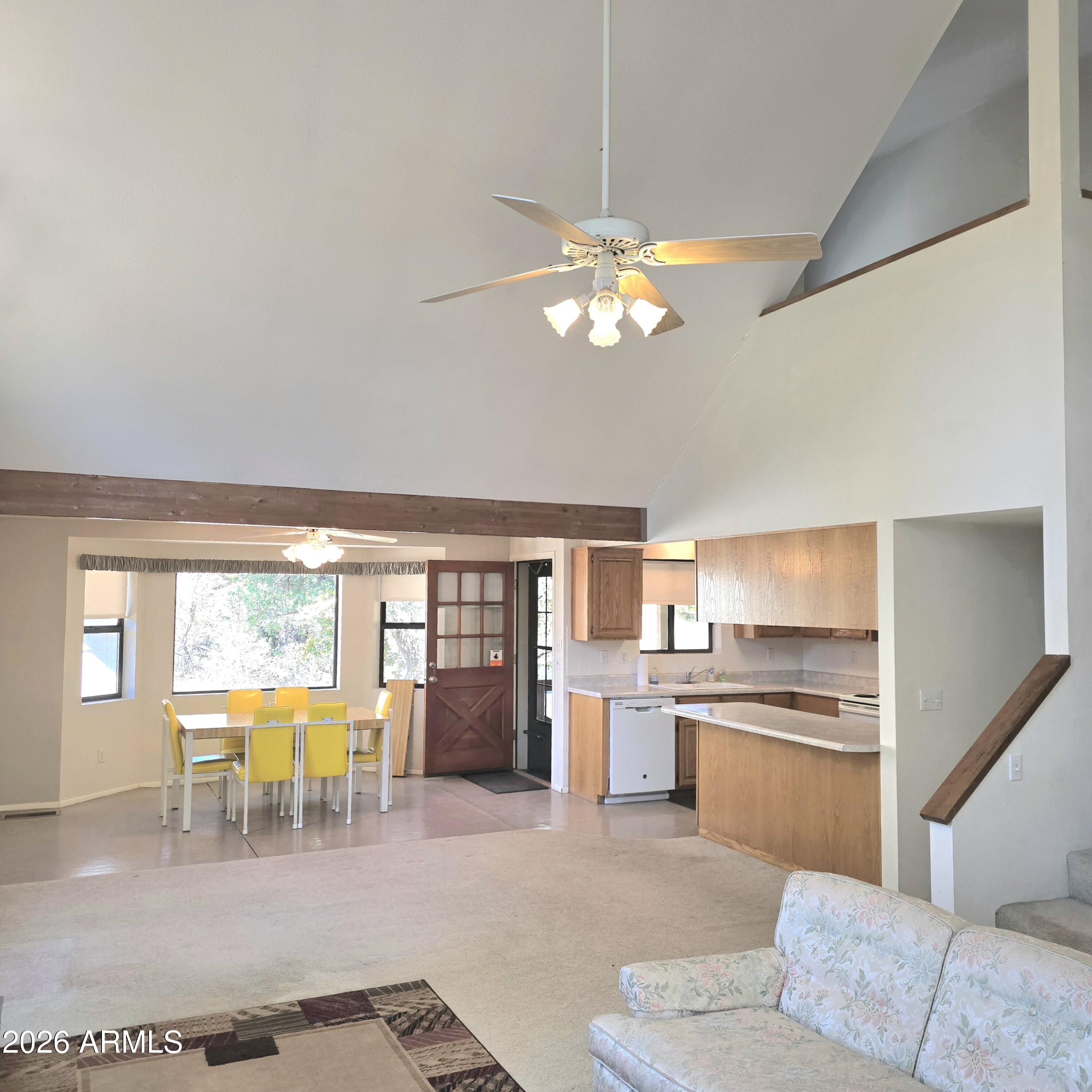 449 W Elk Song Trail