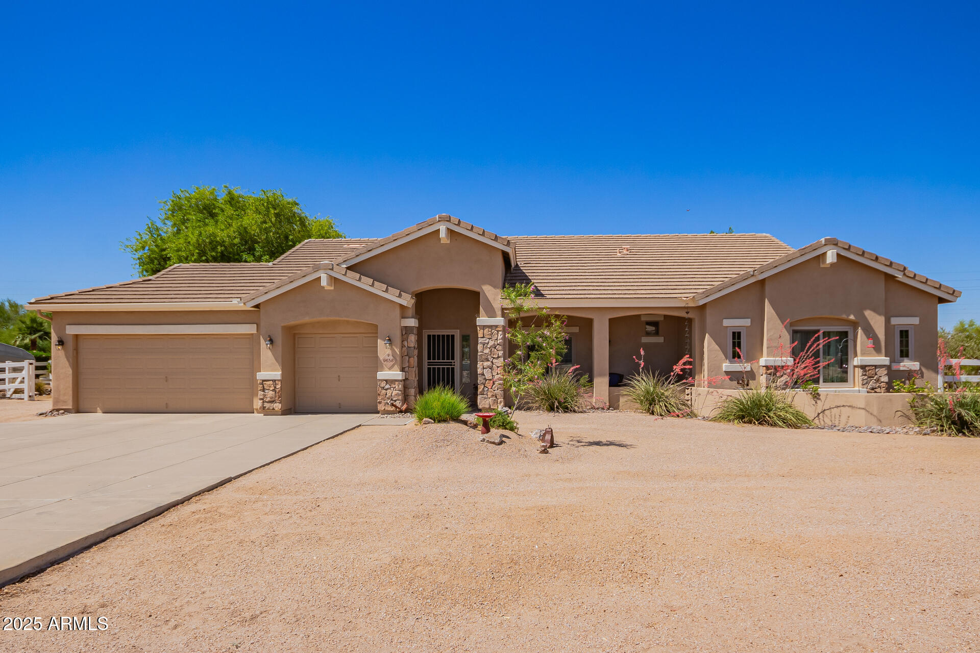 Homes 1 9658 W GOLDDUST Drive