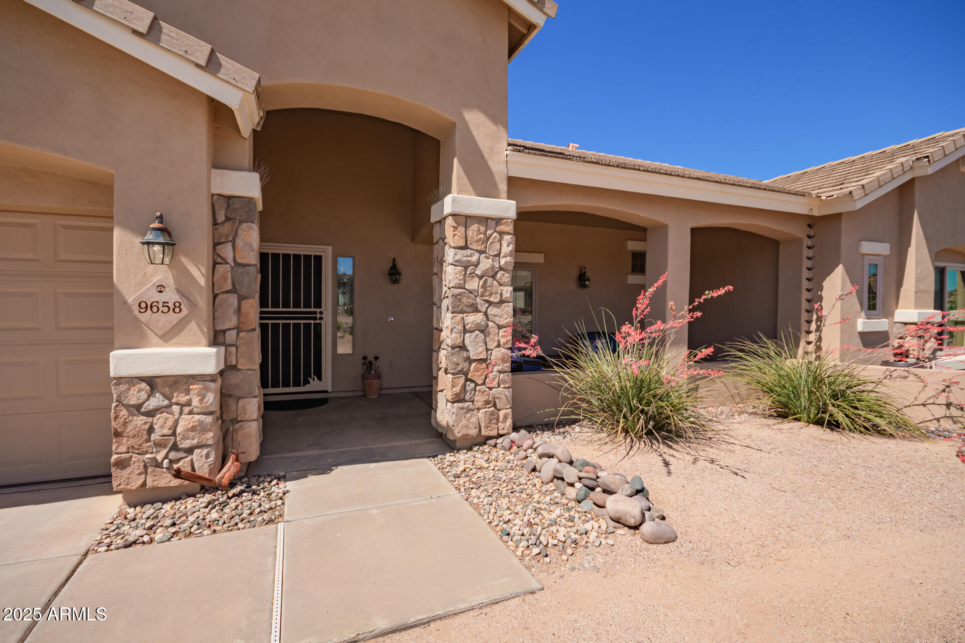 Homes 4 9658 W GOLDDUST Drive