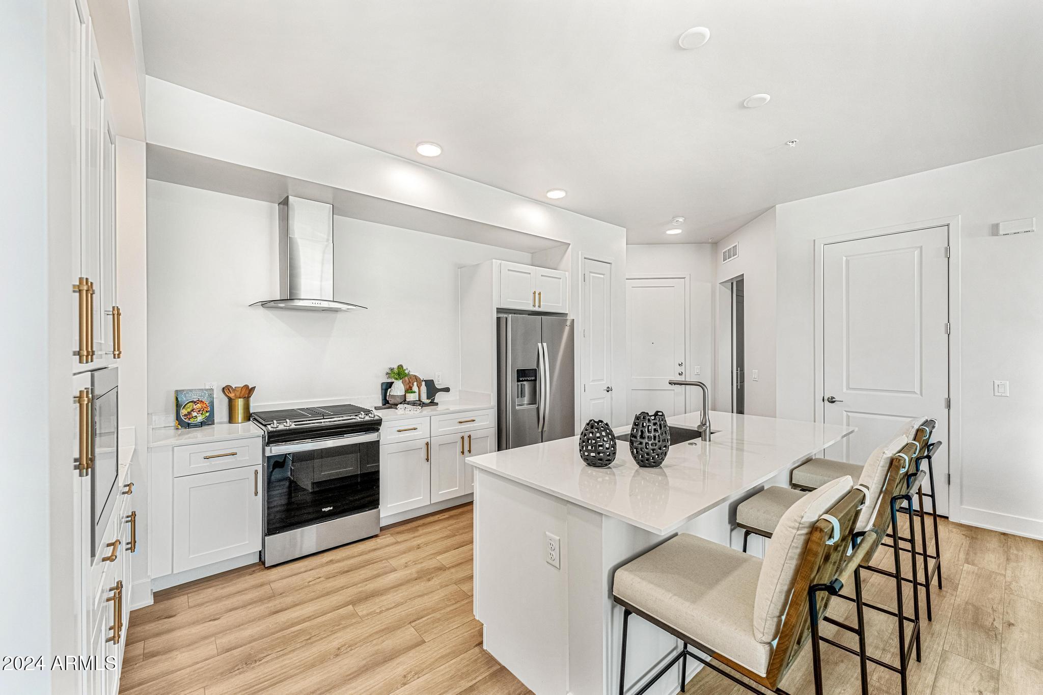 3131 N CENTRAL Avenue 3018