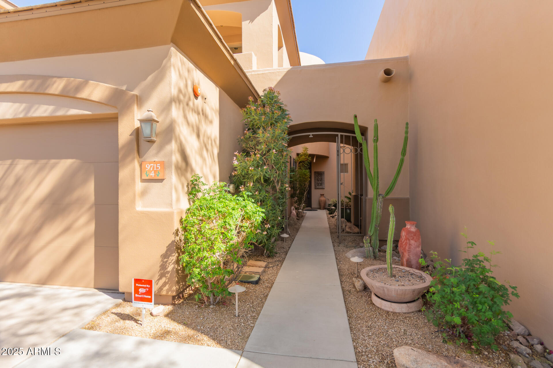 9715 N AZURE Court 4