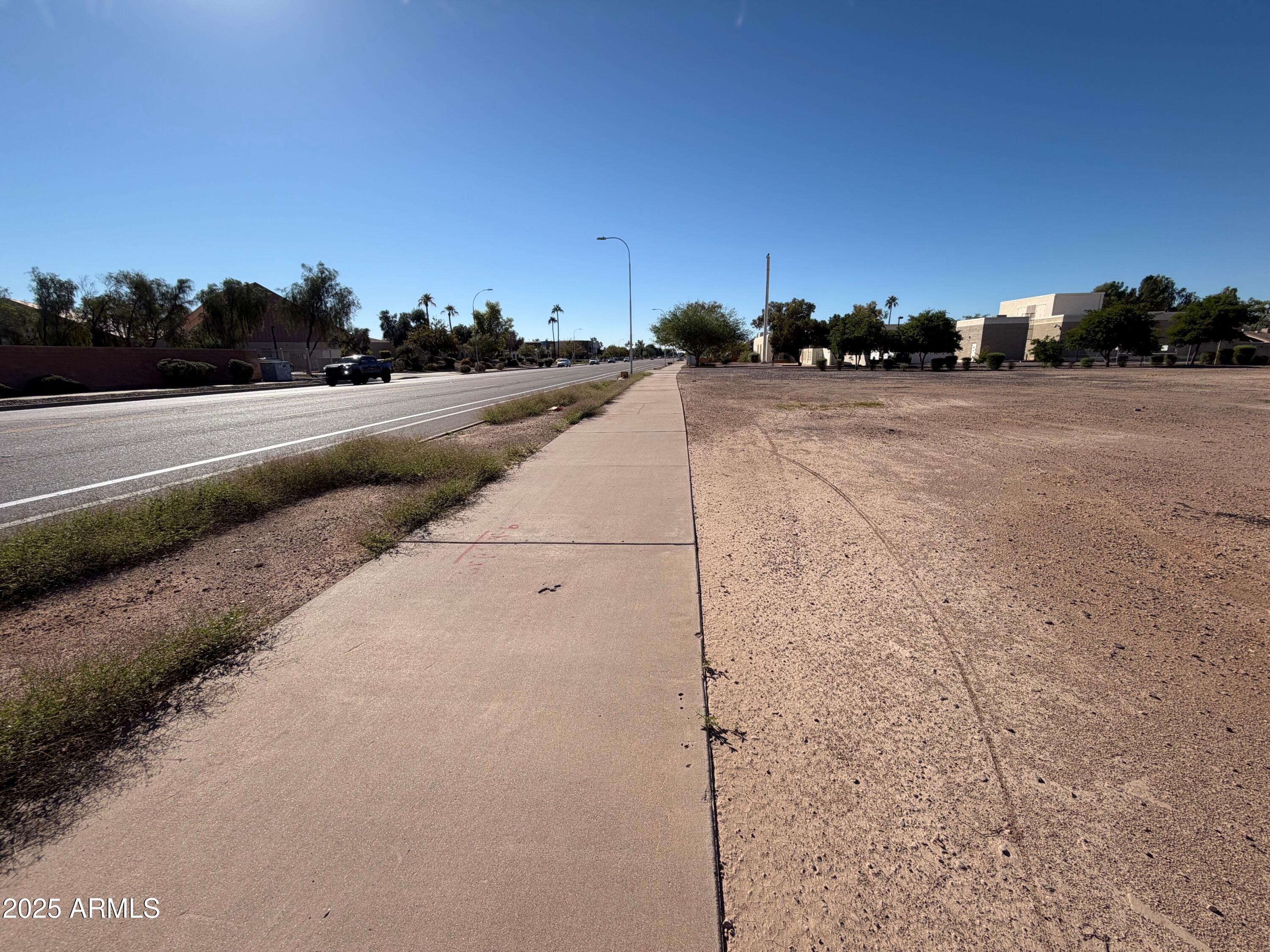 6008 S MCCLINTOCK Drive -