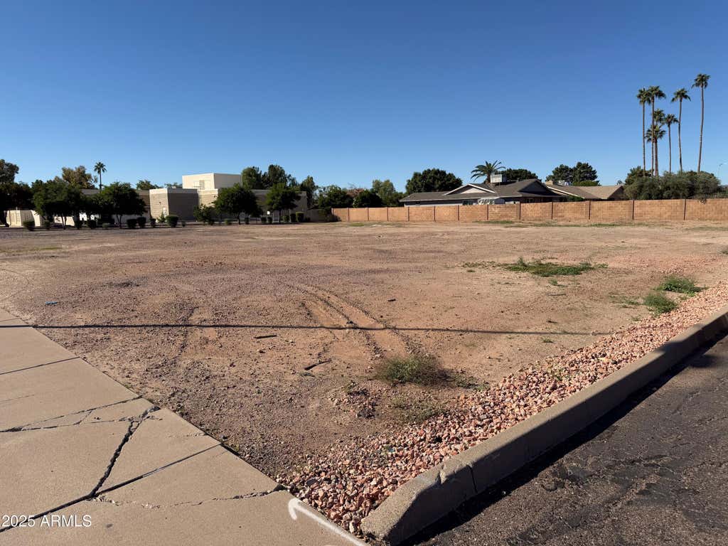 Photo of 6008 S Mcclintock Drive #-, Tempe, AZ 85283 (MLS # 7070503)