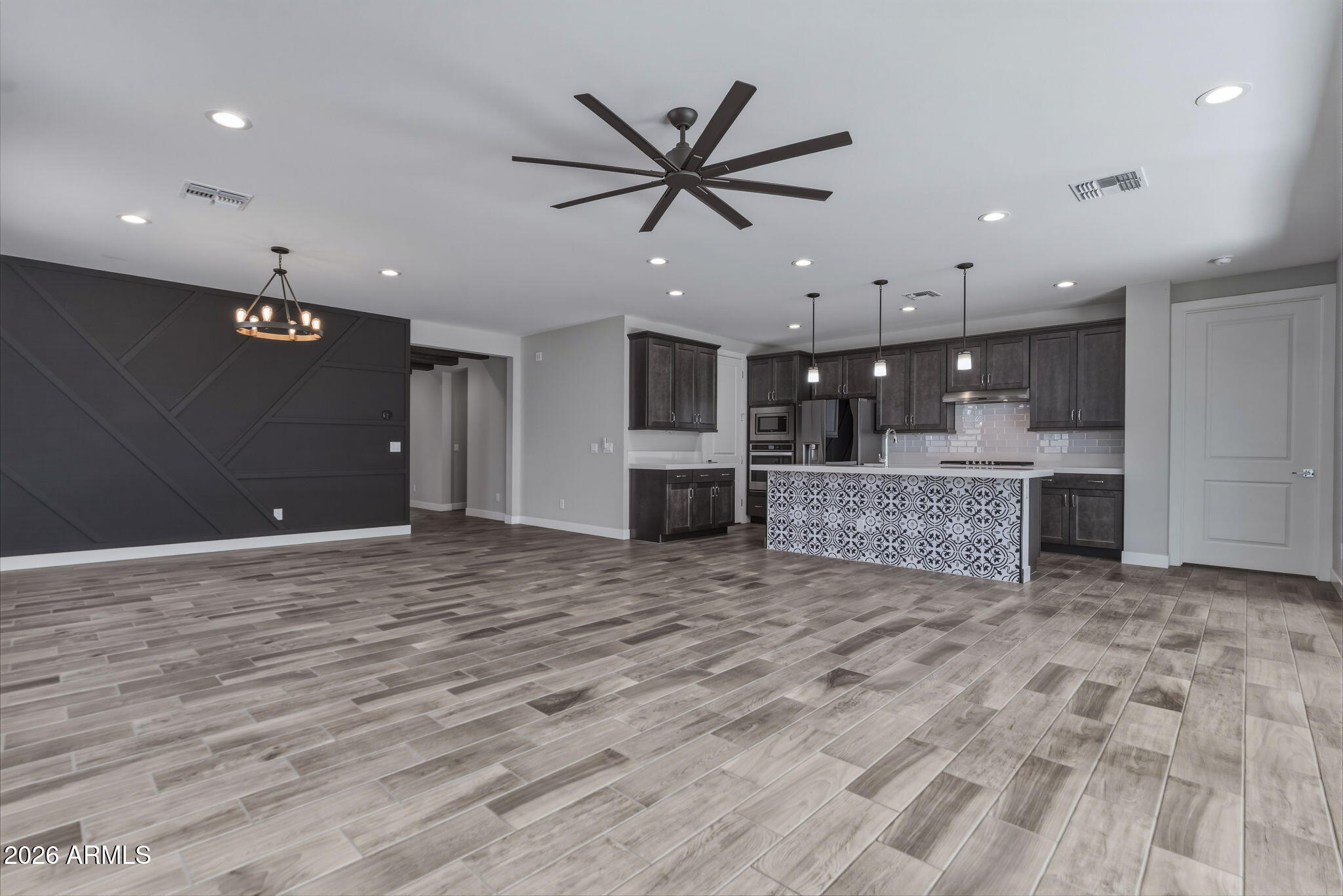 17173 W PIPERTON Street