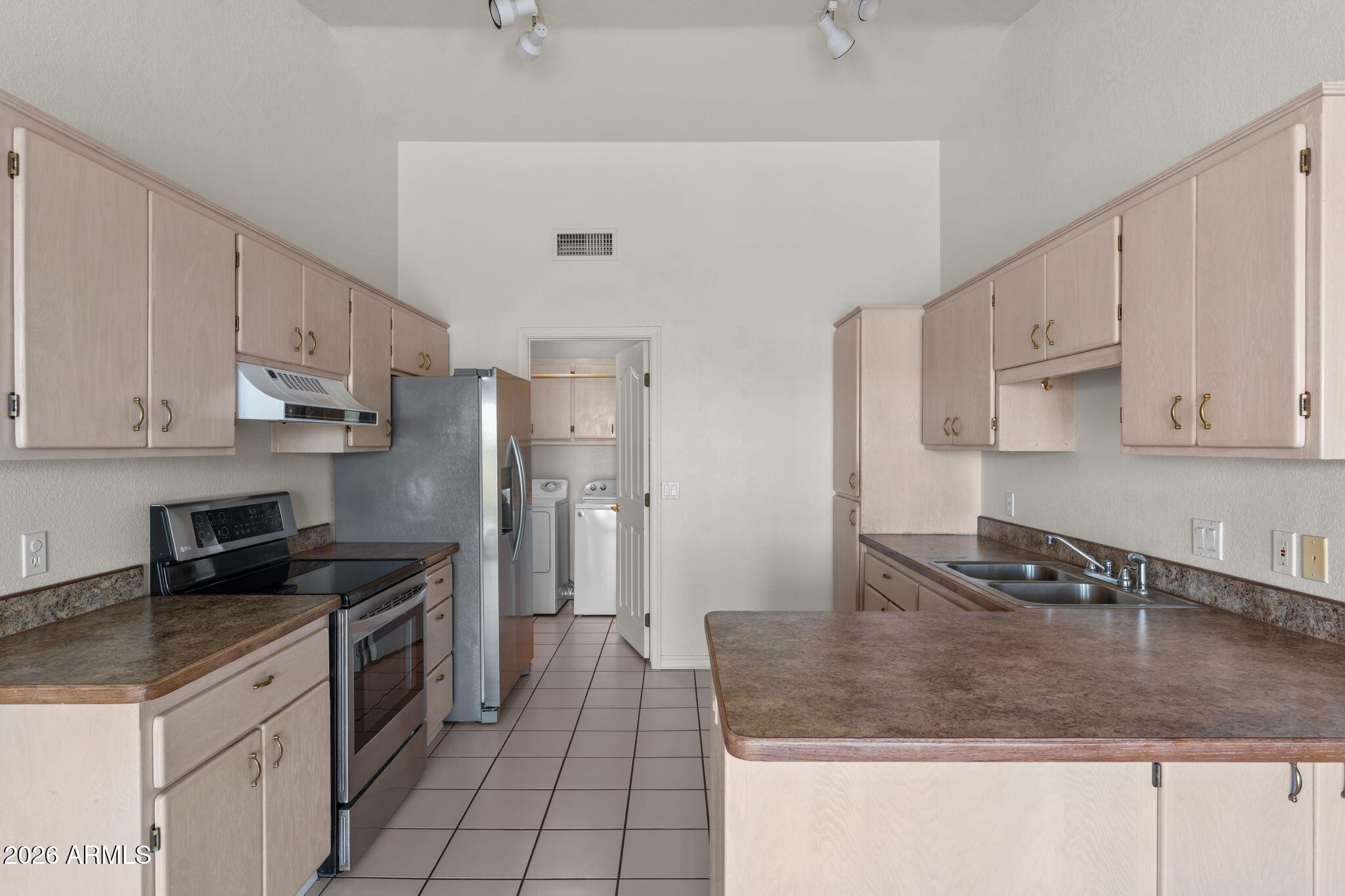 2110 W TERRACE Drive