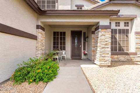 Single Family Residence in Glendale AZ 7726 86TH Lane 4.jpg