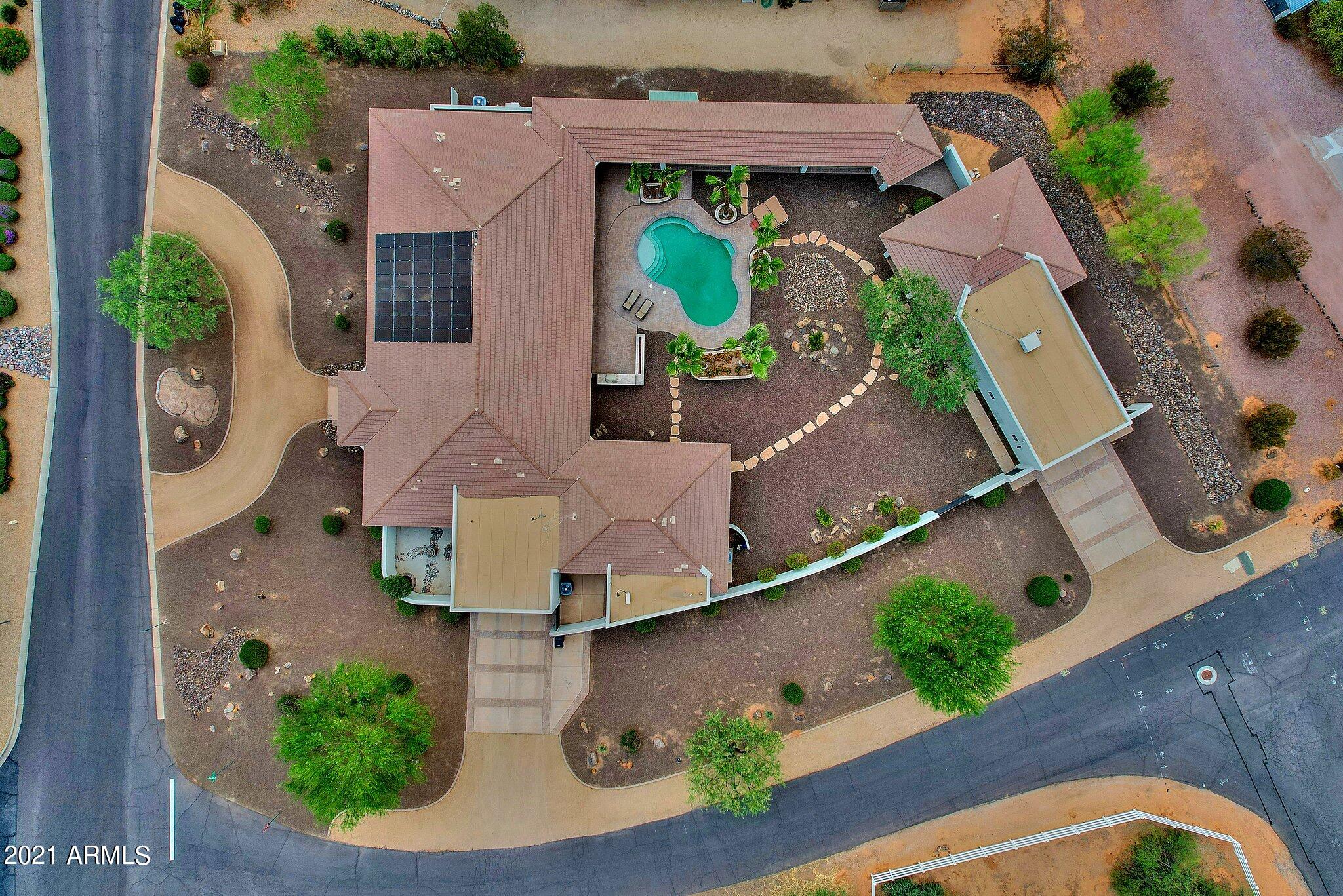 SUNDOWN RANCHOS - Residential