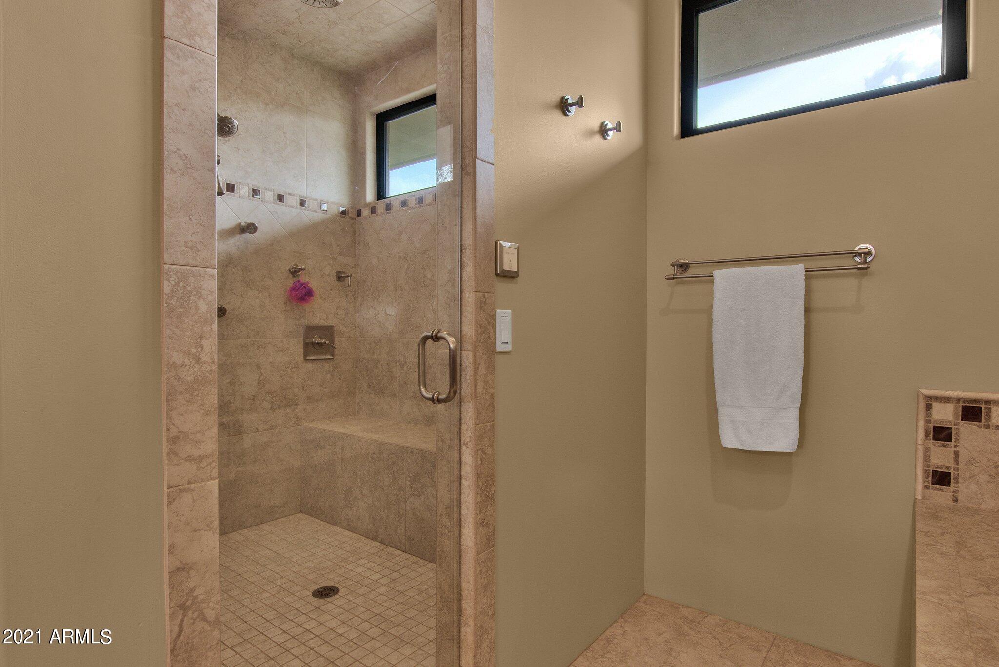 SUNDOWN RANCHOS - Residential