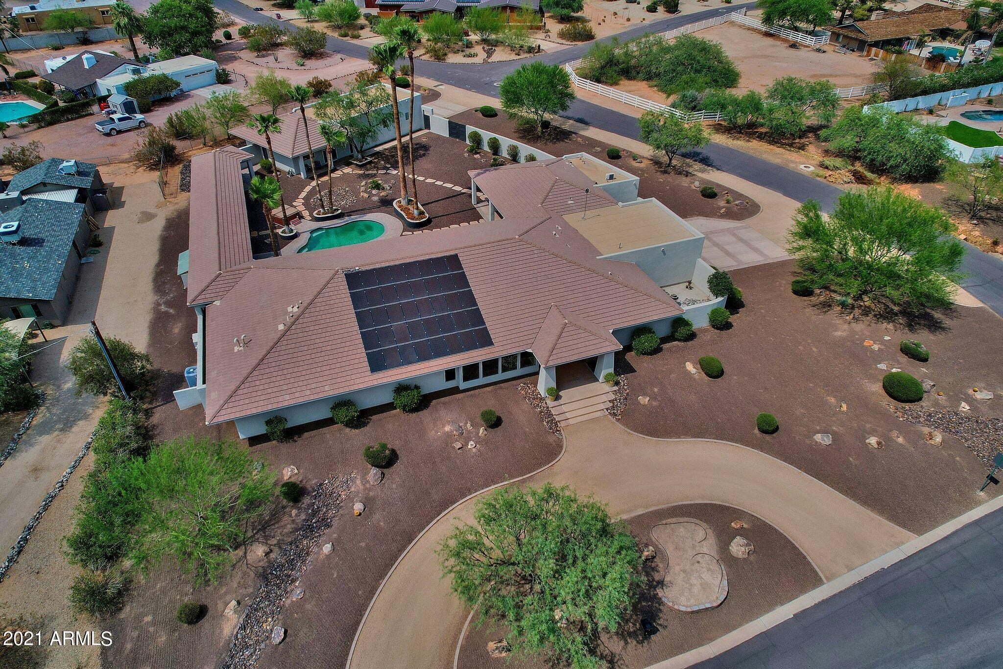 SUNDOWN RANCHOS - Residential