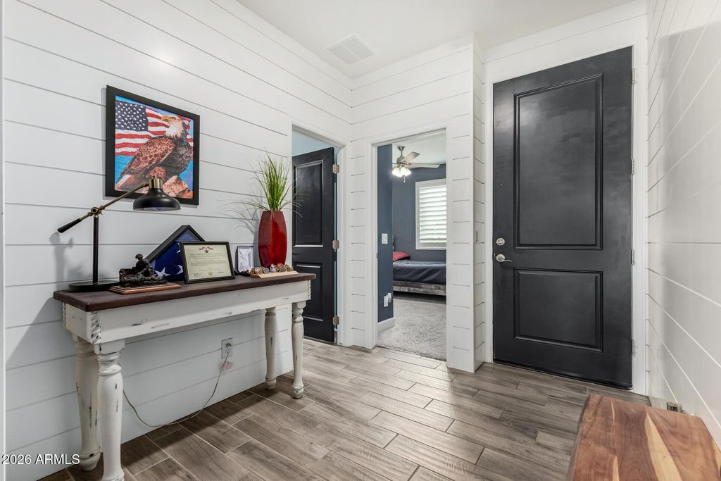 Photo of 542 E Bamboo Lane, San Tan Valley, AZ 85140 (MLS # 6990010)