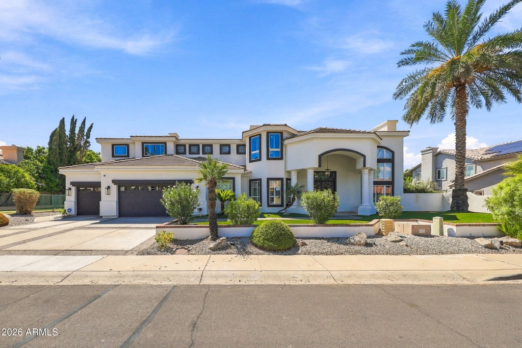 Photo of 5881 W Del Lago Circle, Glendale, AZ 85308 (MLS # 7081074)