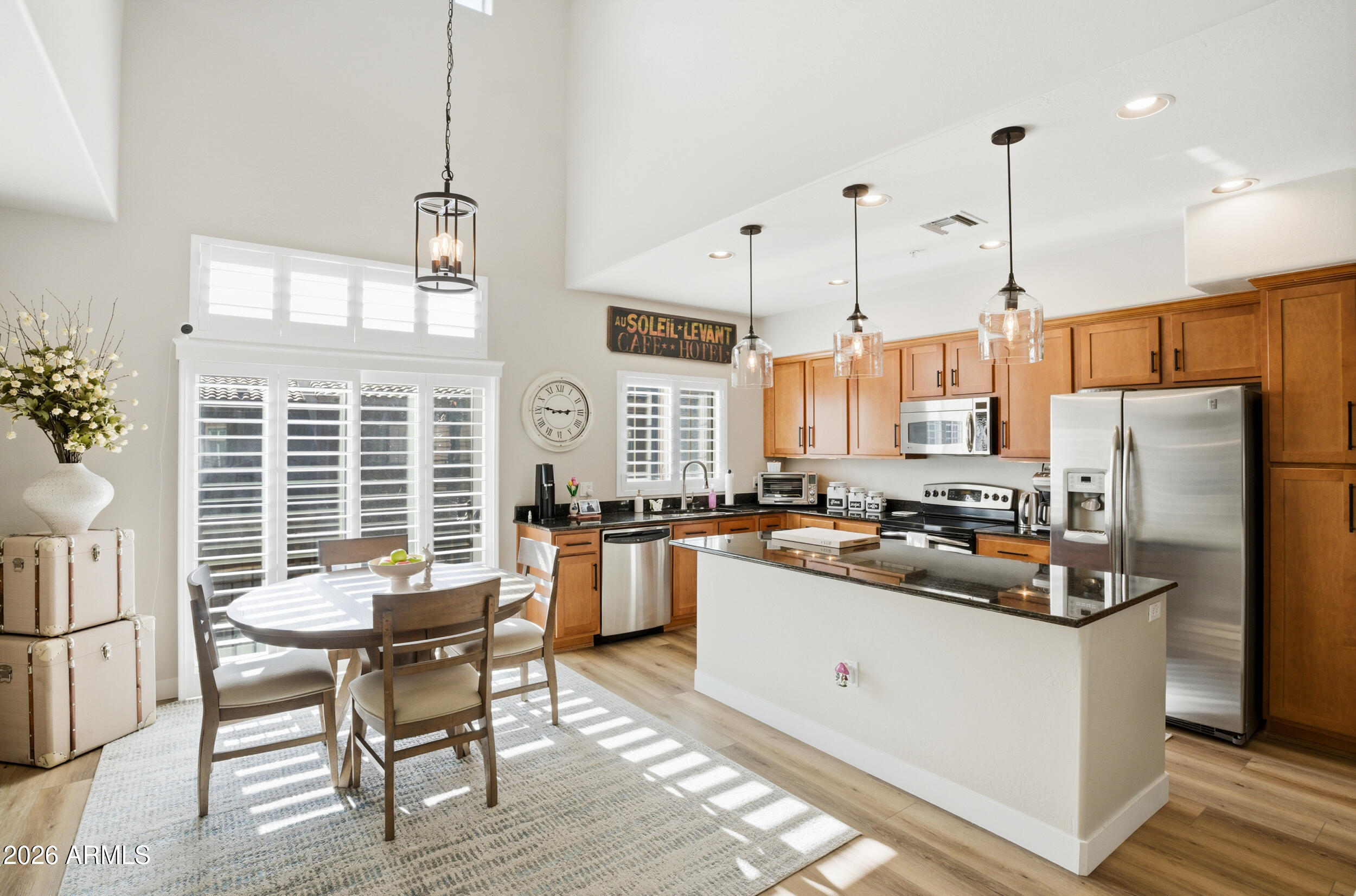 3935 E ROUGH RIDER Road 1219