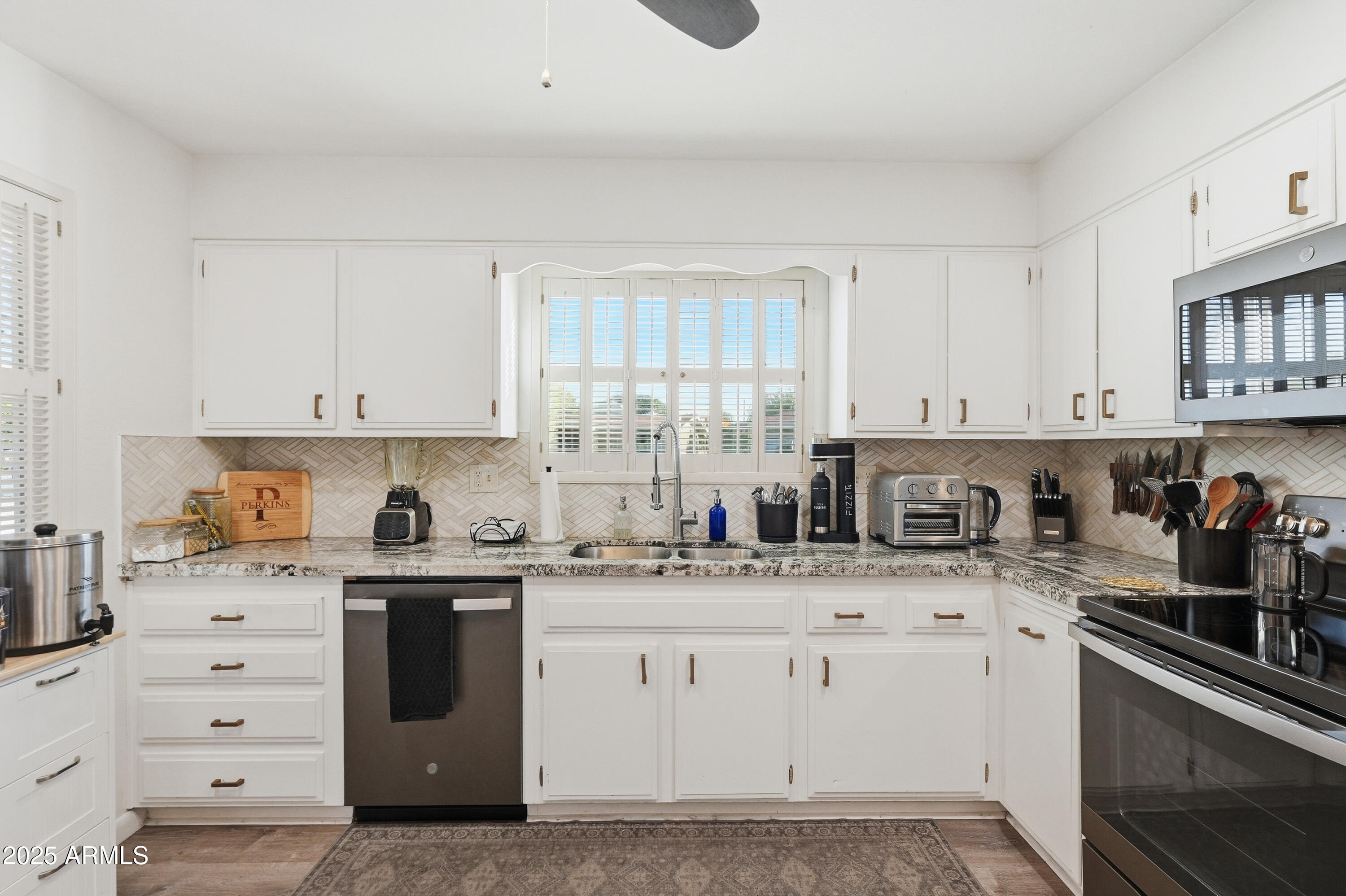 10320 W CORTE DEL SOL ESTE --