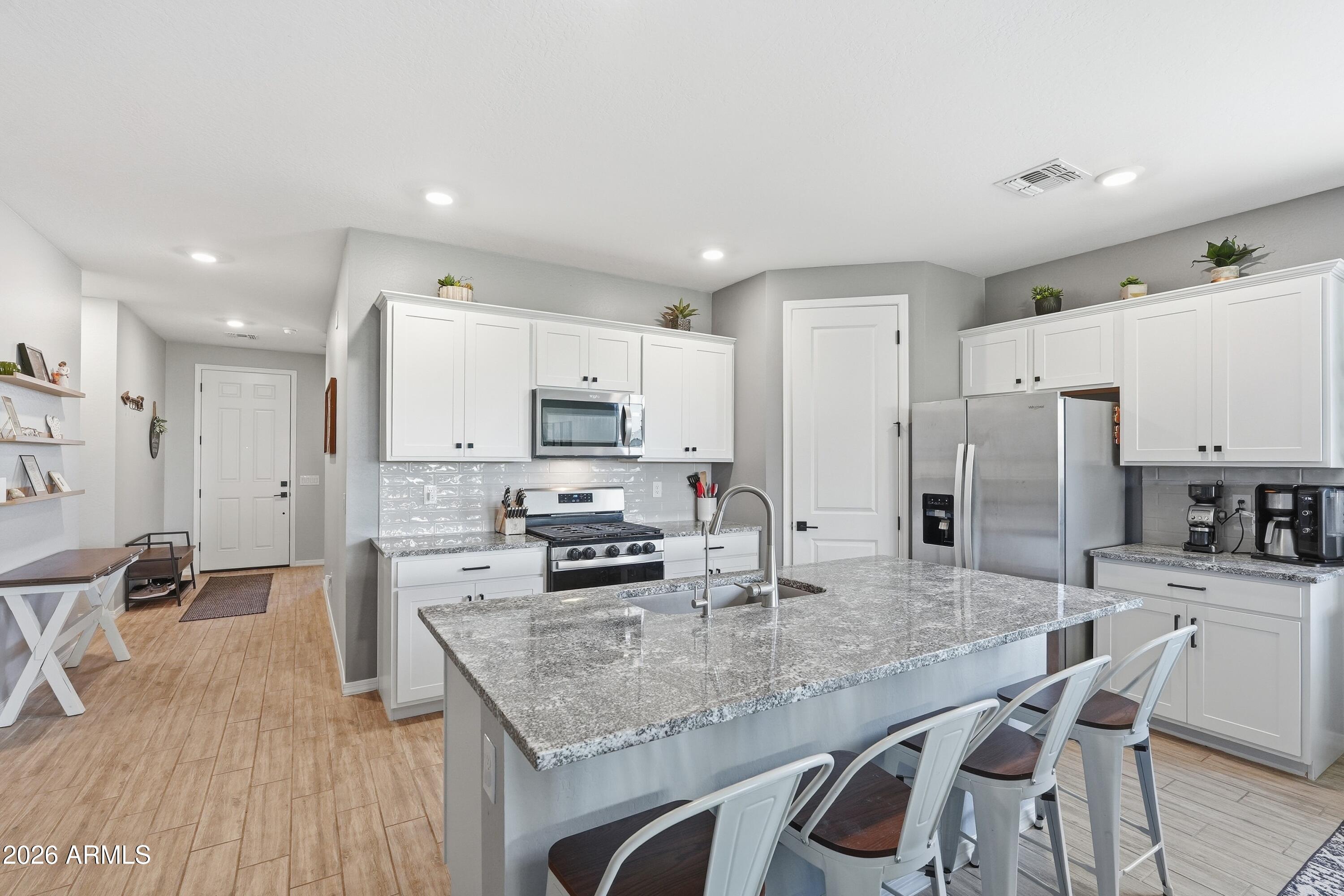 3393 E VALLEYHIGH Trail
