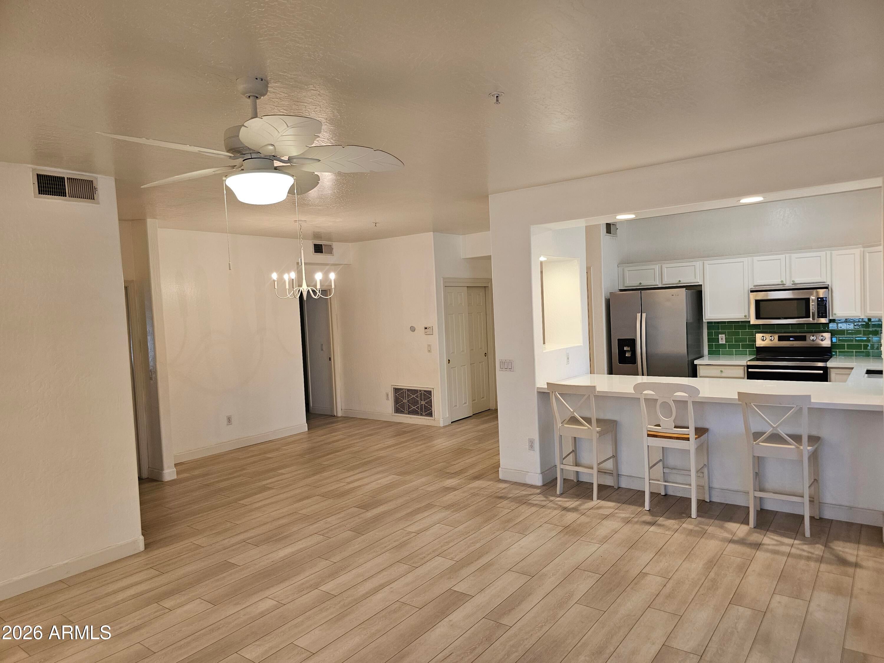 1351 N Pleasant Drive 1108