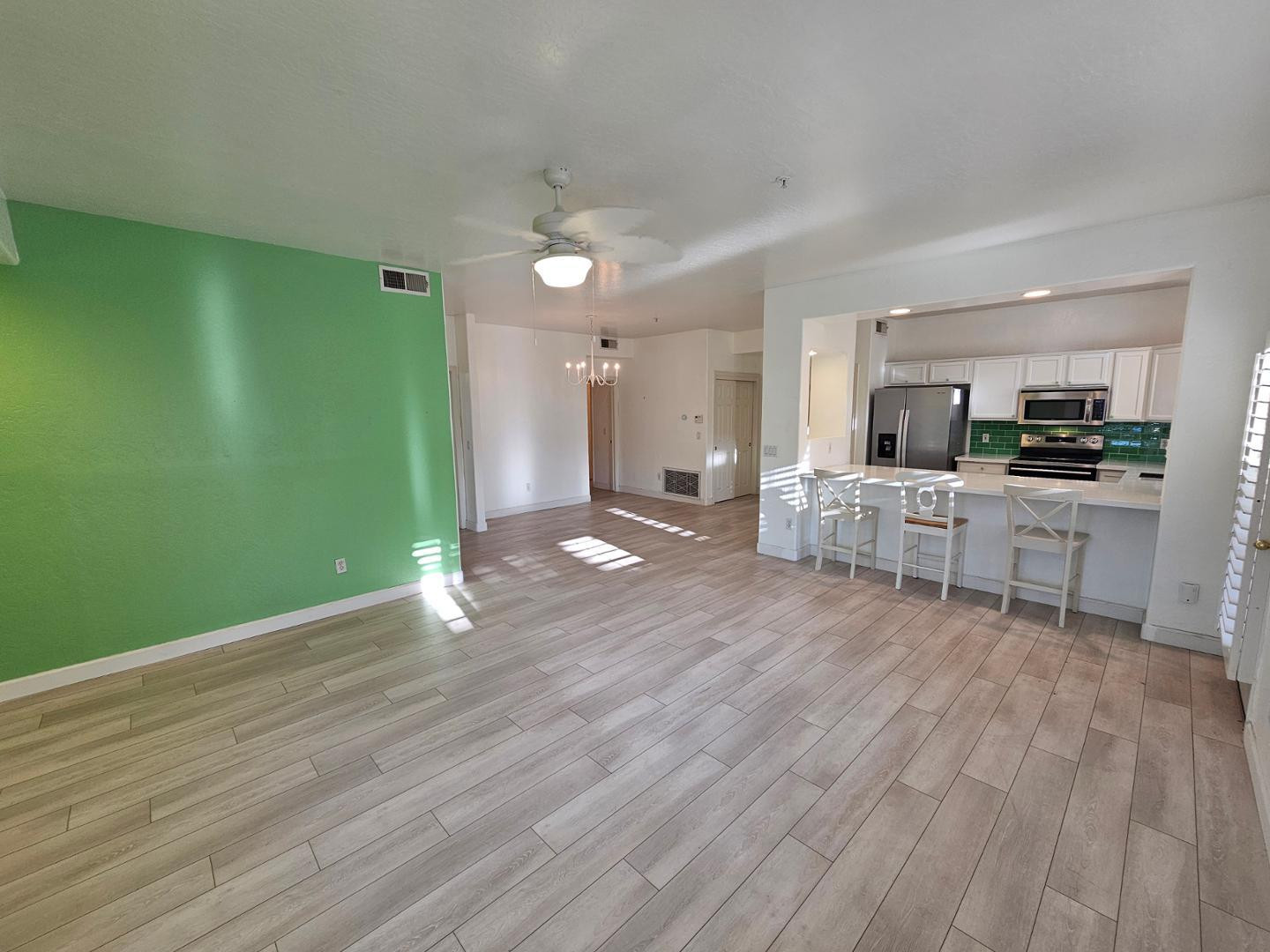1351 N Pleasant Drive 1108