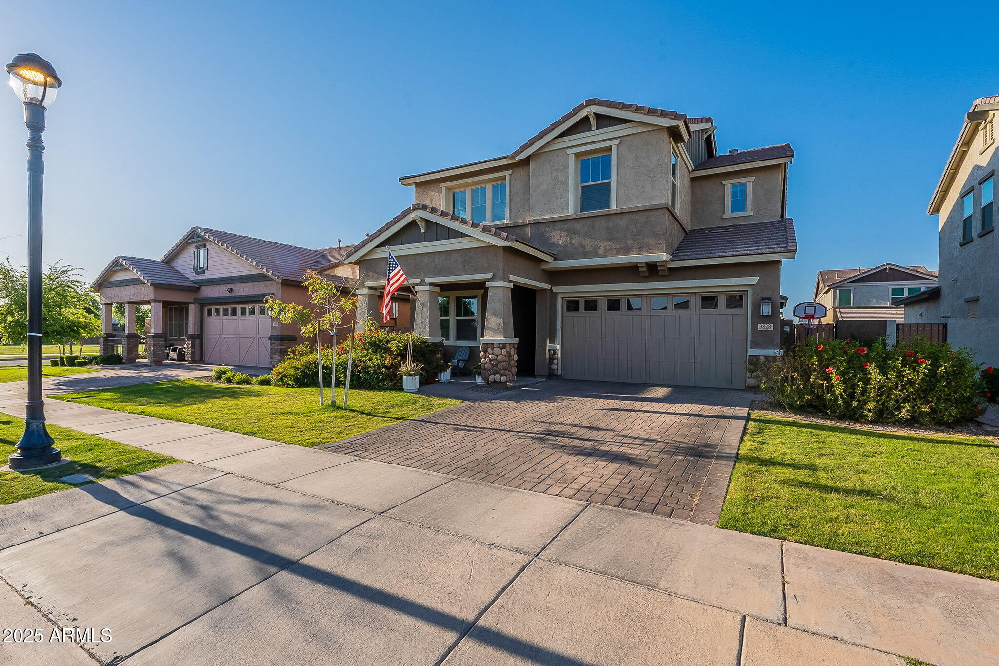 3828 E PINTO Drive