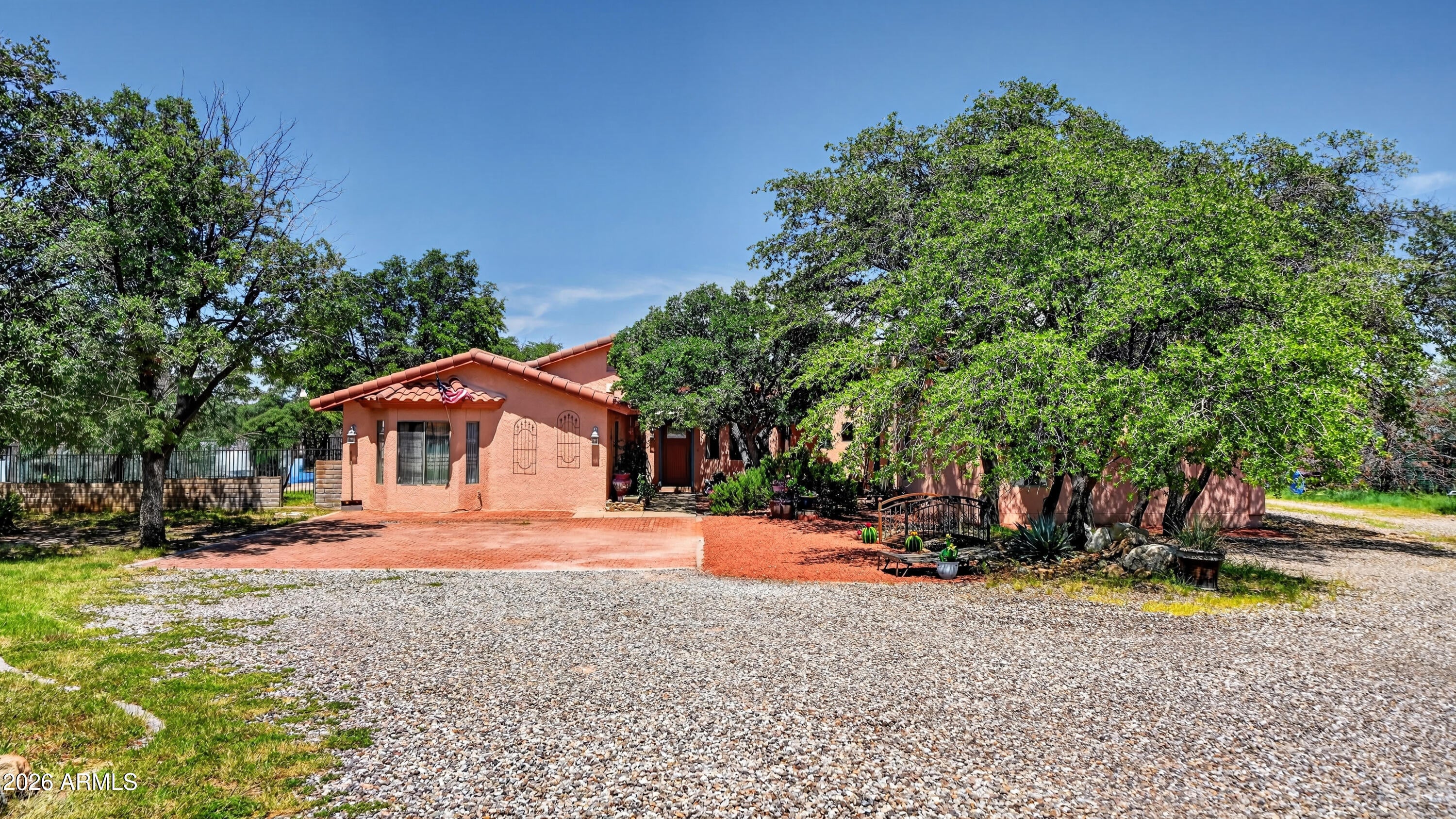 5335 E BRUSHY OAK Lane