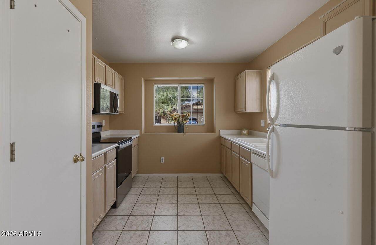 4053 W Villa Linda Drive
