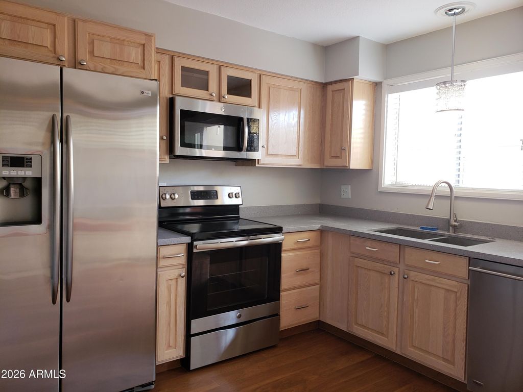 Photo of 1026 E Bendix Drive, Tempe, AZ 85283 (MLS # 7017254)