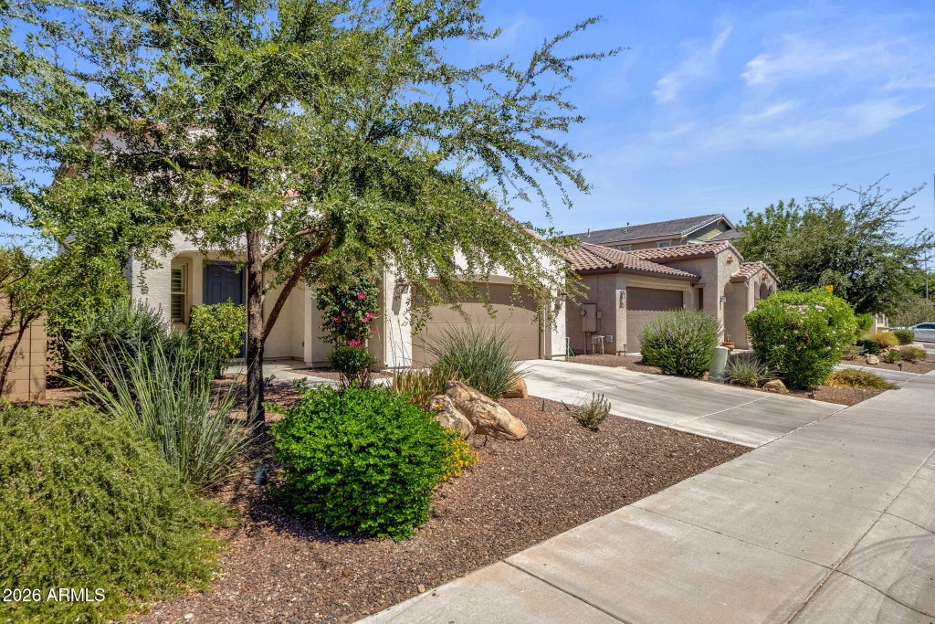 Photo of 22369 N 99th Lane, Peoria, AZ 85383 (MLS # 7040874)