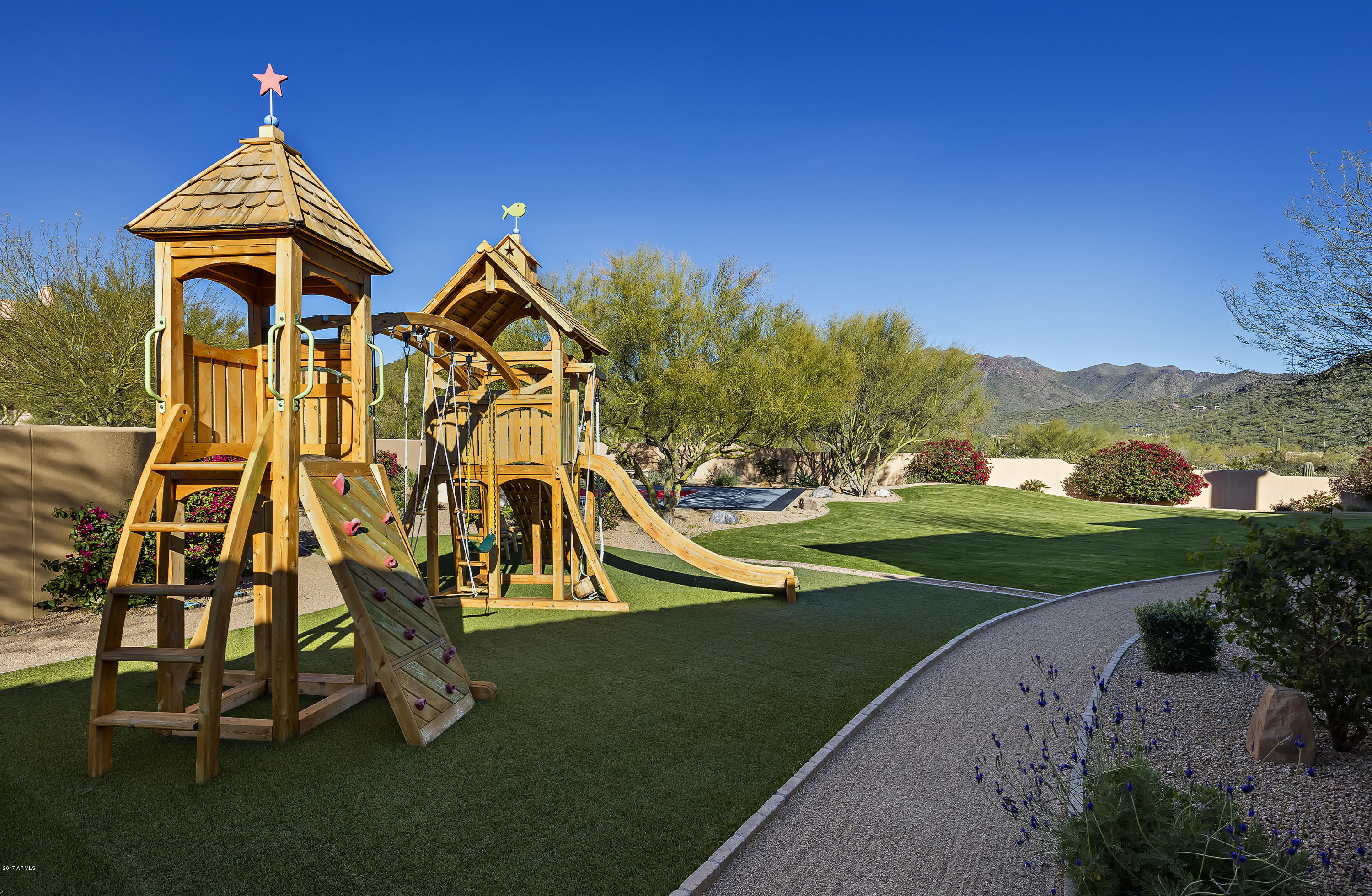 Pinnacle Peak Heights - Residential