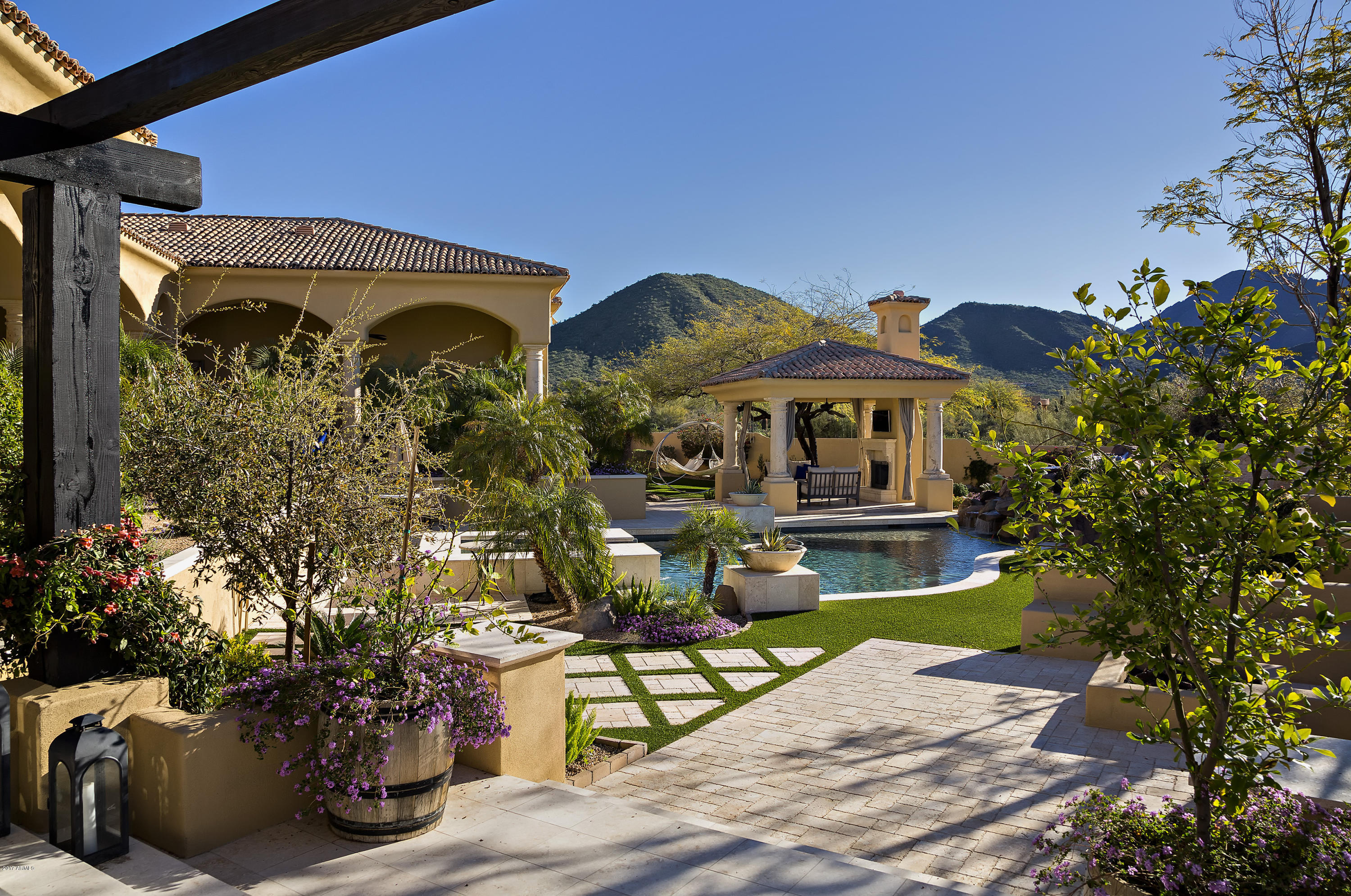 Pinnacle Peak Heights - Residential