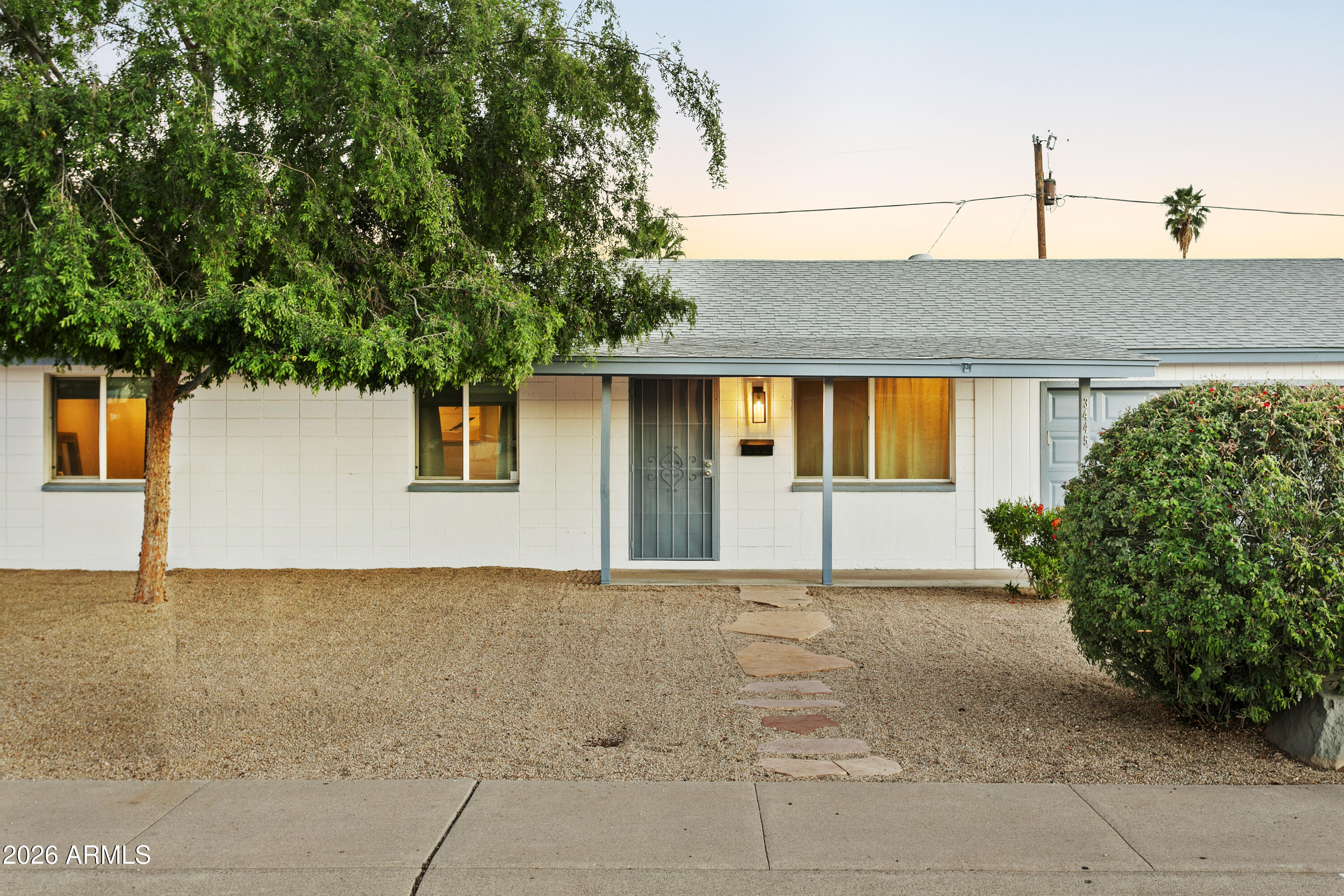 3445 E THUNDERBIRD Road