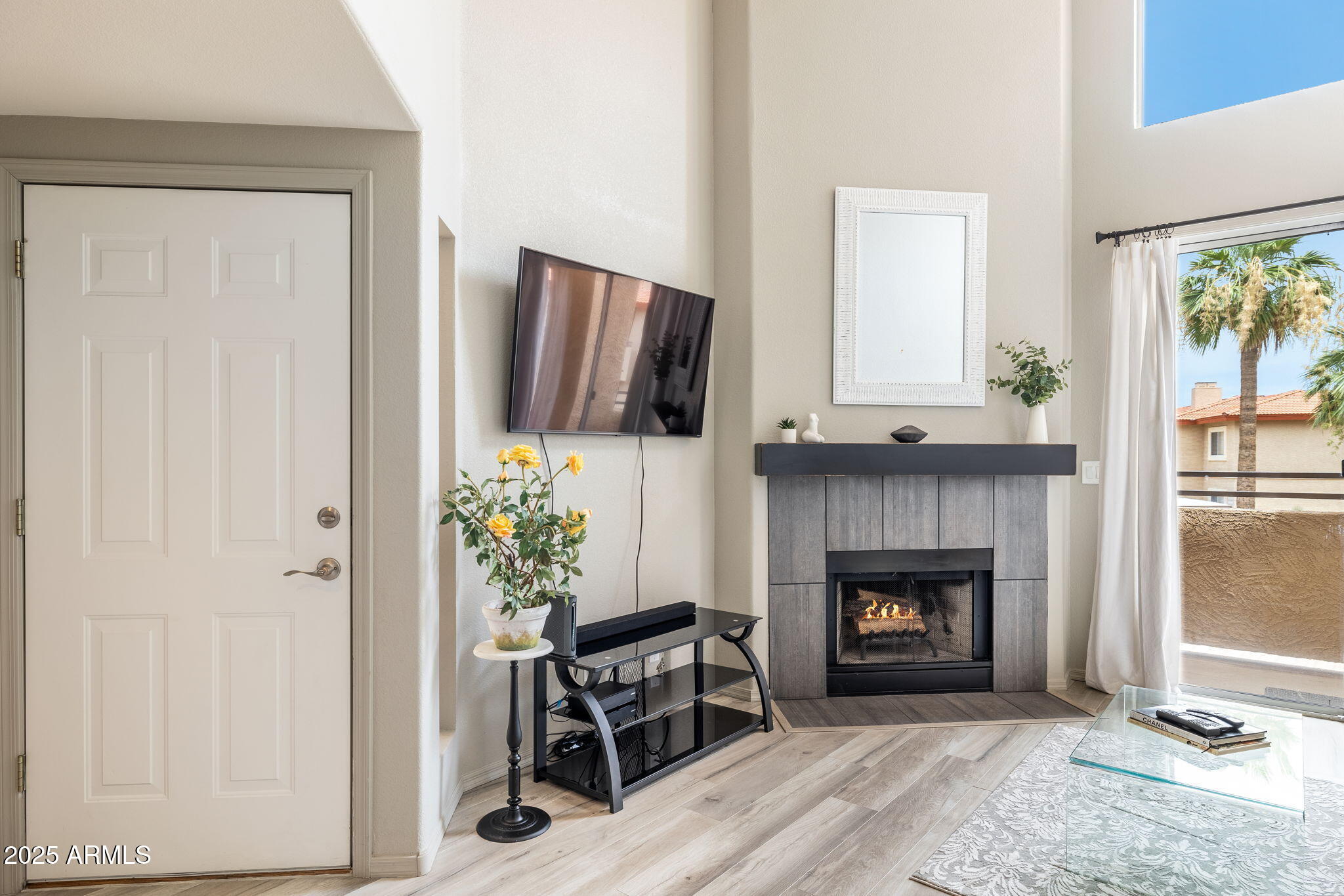 10410 N CAVE CREEK Road 2114
