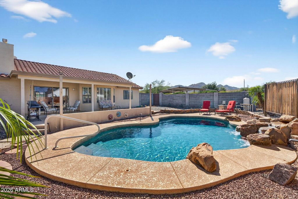 Photo of 26622 S 197th Place, Queen Creek, AZ 85142 (MLS # 6995210)