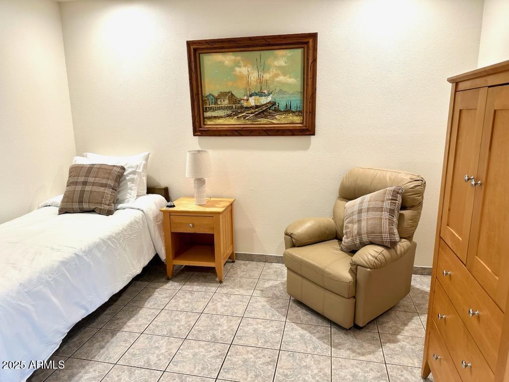 1000 E Assisted Living home --