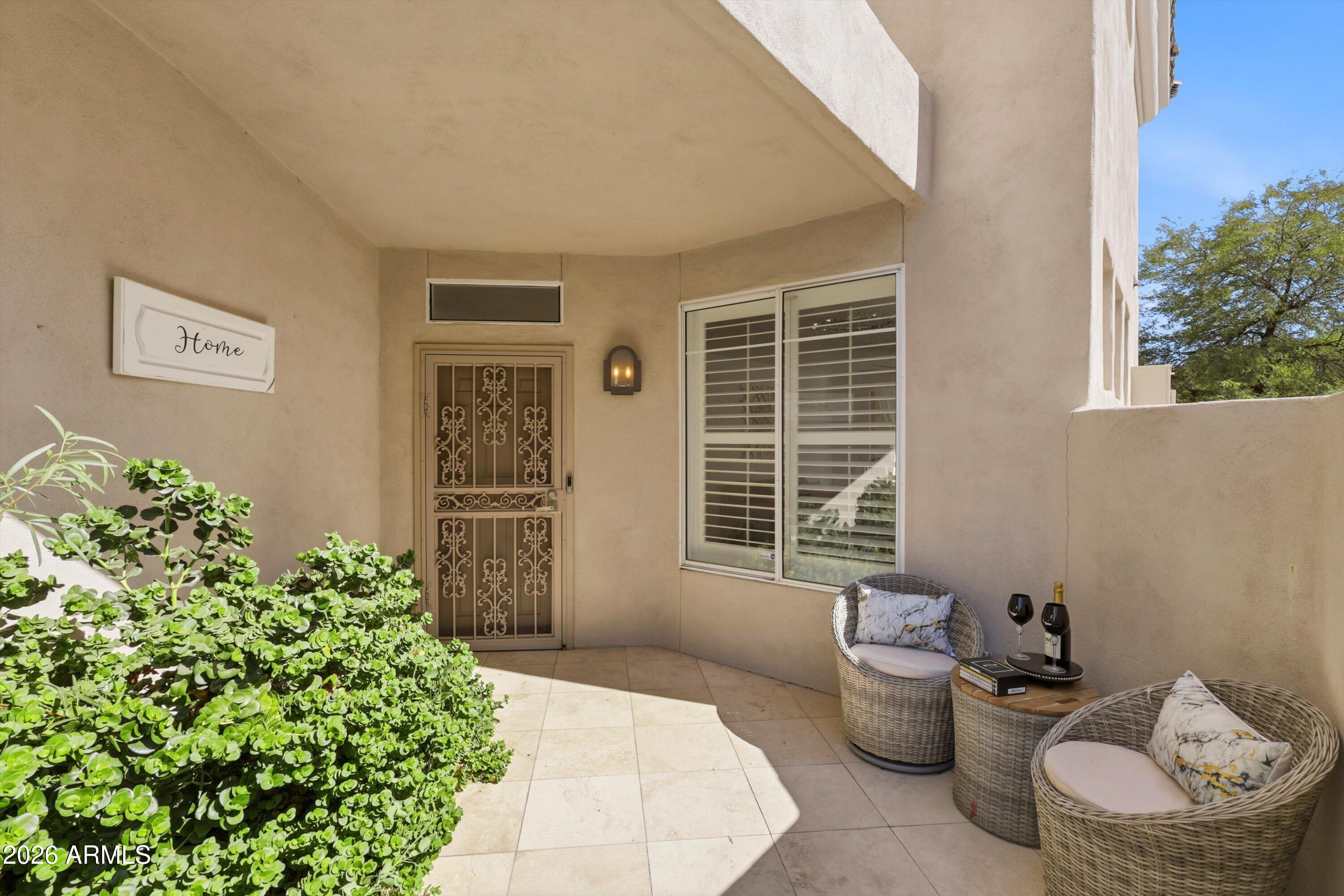 1747 E NORTHERN Avenue 140