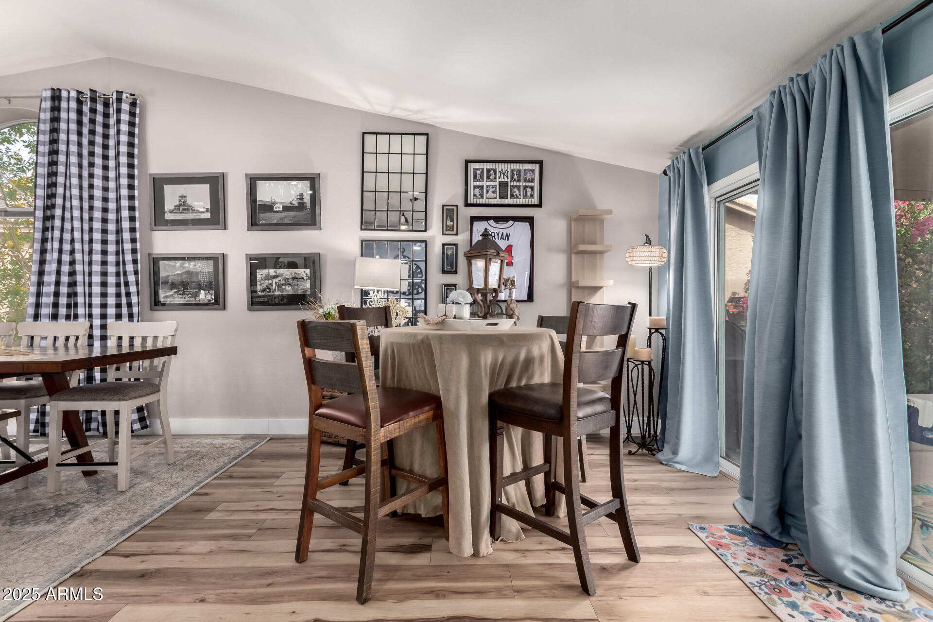 9529 E ARROWVALE Drive