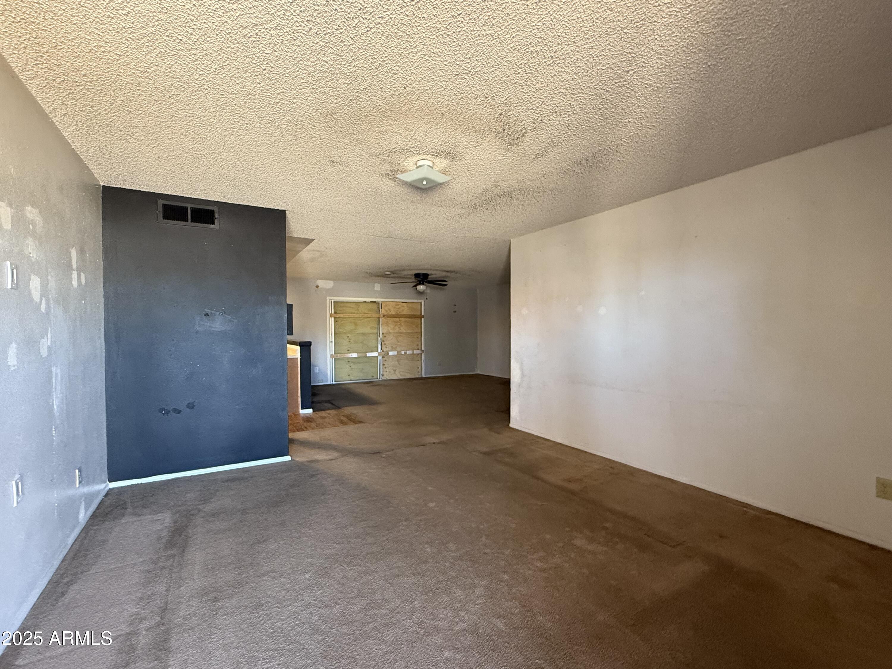 3345 W CHOLLA Street