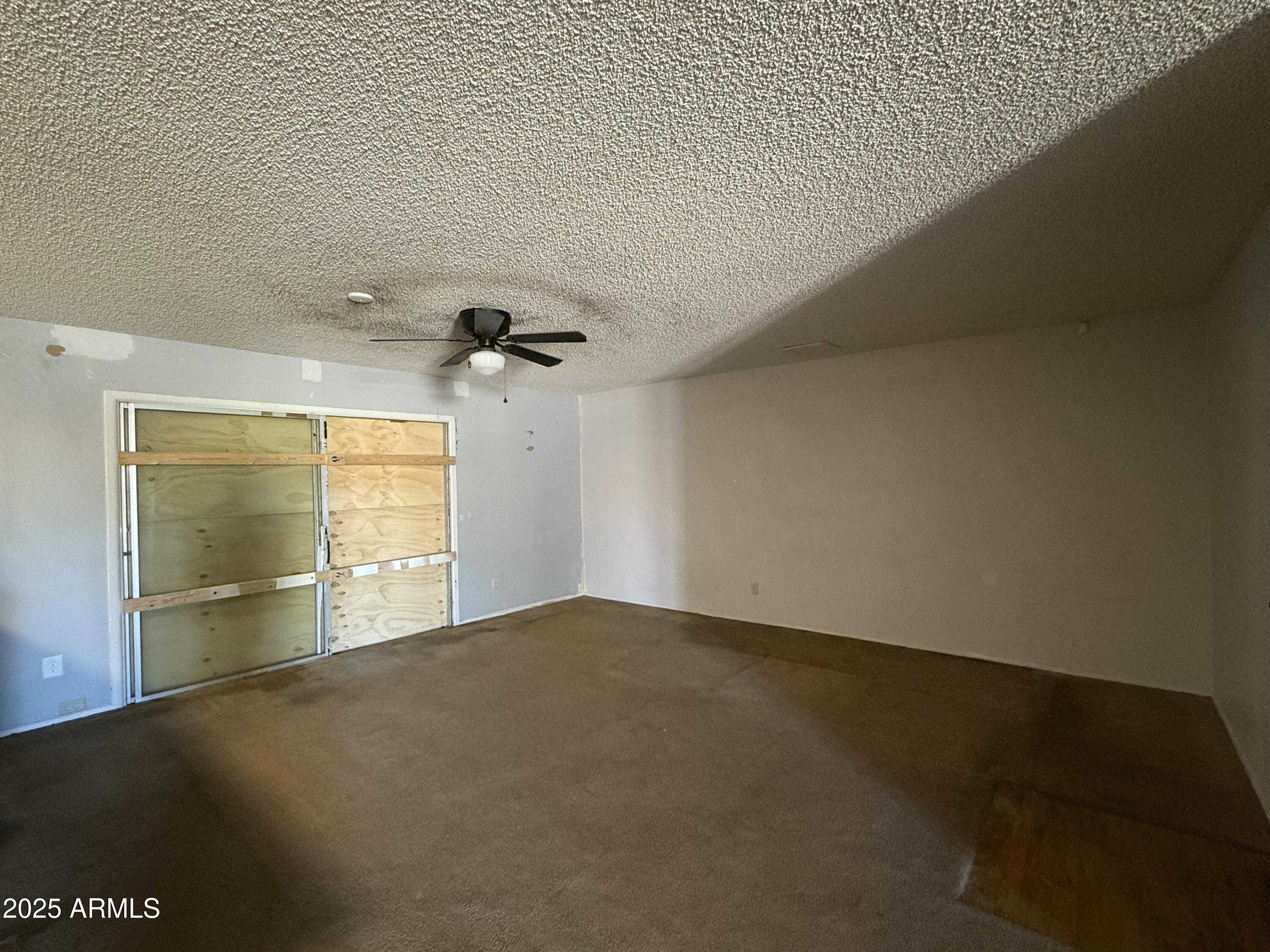 3345 W CHOLLA Street