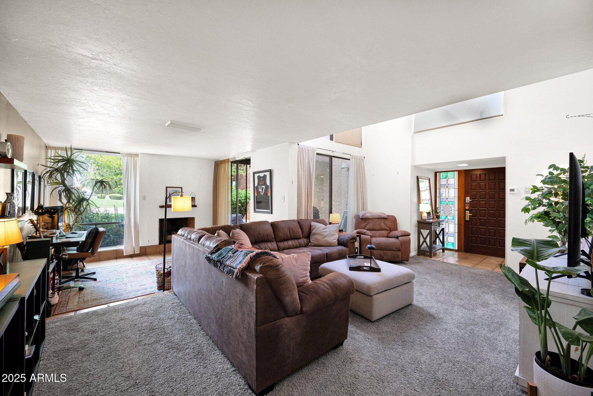 7401 N SCOTTSDALE Road 7