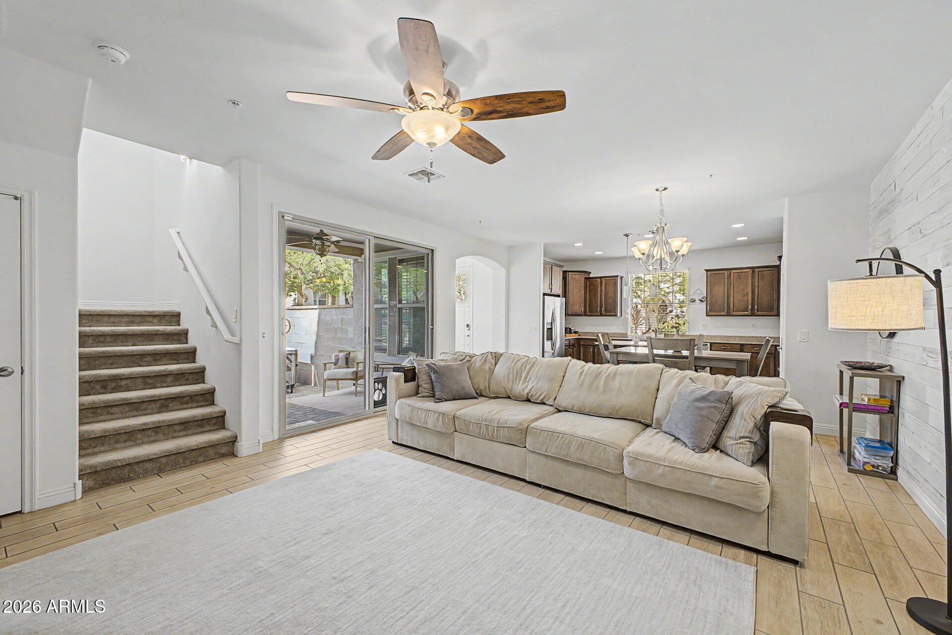 20605 W WHITE ROCK Road