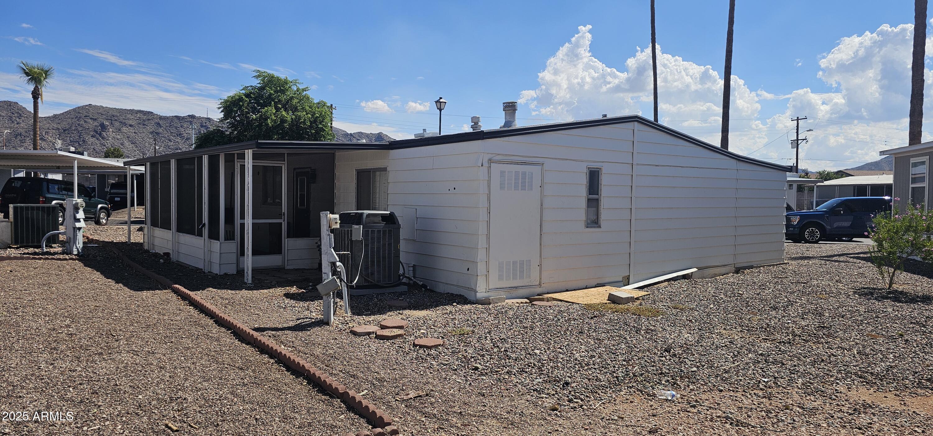 303 E SOUTH MOUNTAIN Avenue 148