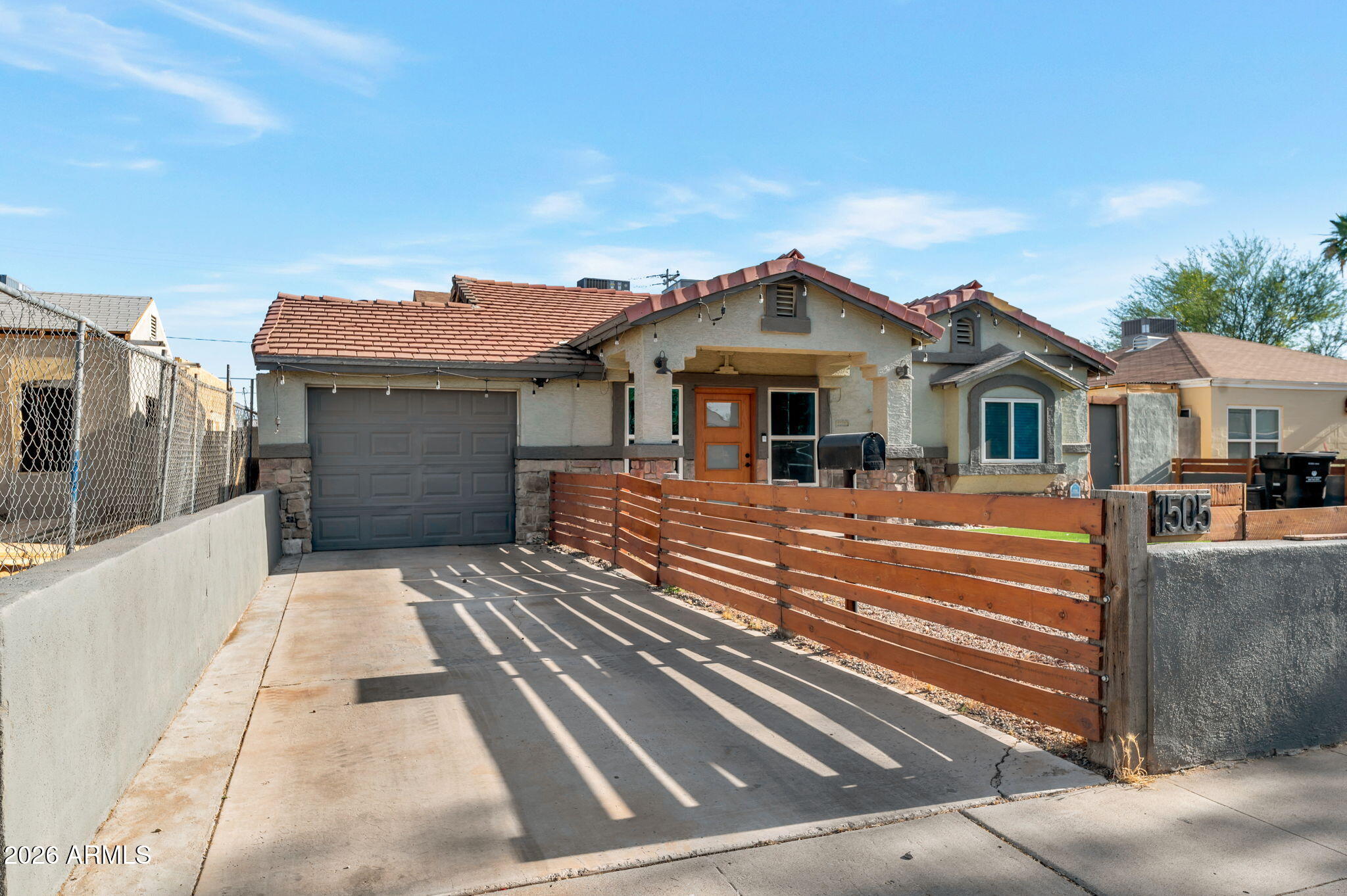1505 E WILLETTA Street