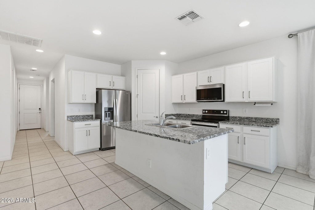 Photo of 36284 W San Clemente Avenue, Maricopa, AZ 85138 (MLS # 7077591)
