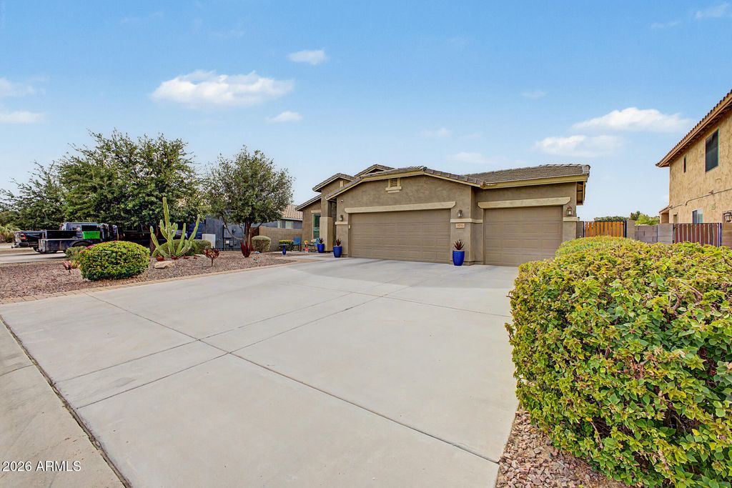 Photo of 35754 N Vidlak Drive, San Tan Valley, AZ 85143 (MLS # 7021875)